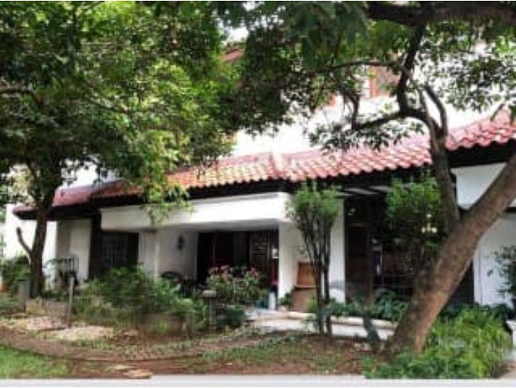 Dijual Rumah di Kebayoran Baru Jakarta Selatan