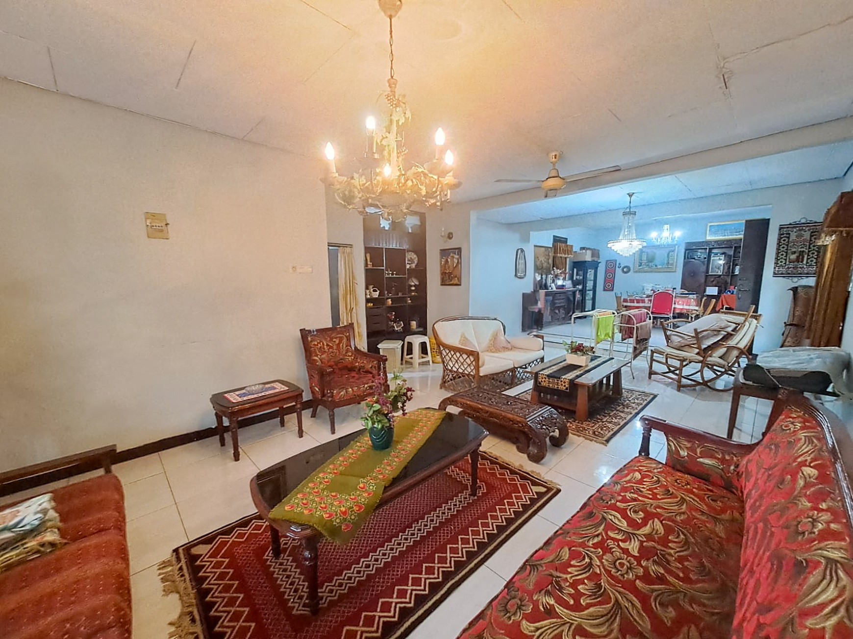 Rumah di Bendungan Hilir, Akses mudah Tanah Abang Thamrin Menteng