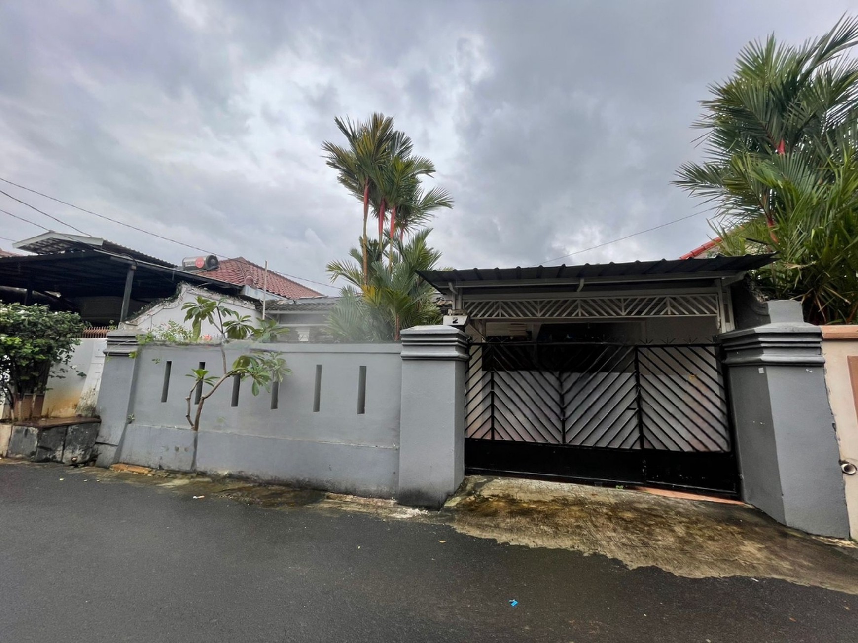 Dijual Rumah di Jalan Mugeni, Pisangan Lama, Pulo Gadung, Jakarta Timur