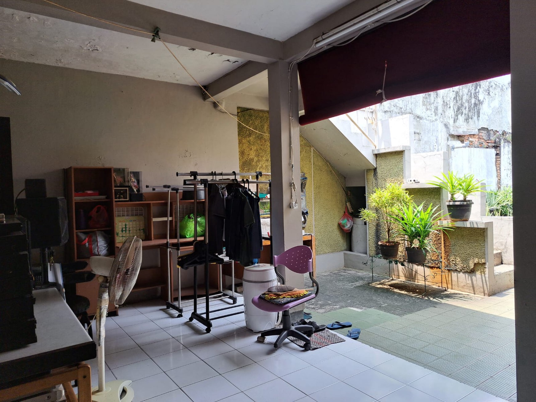 Rumah Luas 270 m² di Senen Jakarta Pusat - Lokasi Strategis