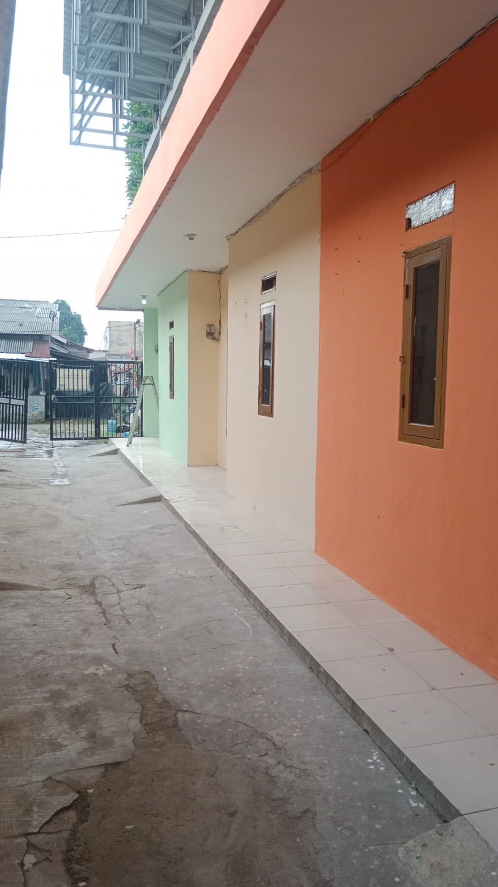 Miliki Investasi Rumah 6 Kamar Cocok Untuk Kost Lokasi Cipete, Tangerang