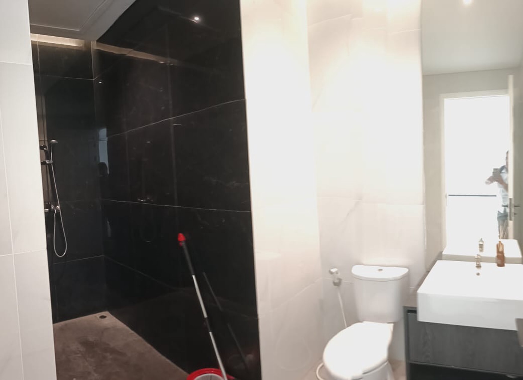 Rumah Brand New Siap Huni Gaya modern di Cengkareng Jakarta Barat