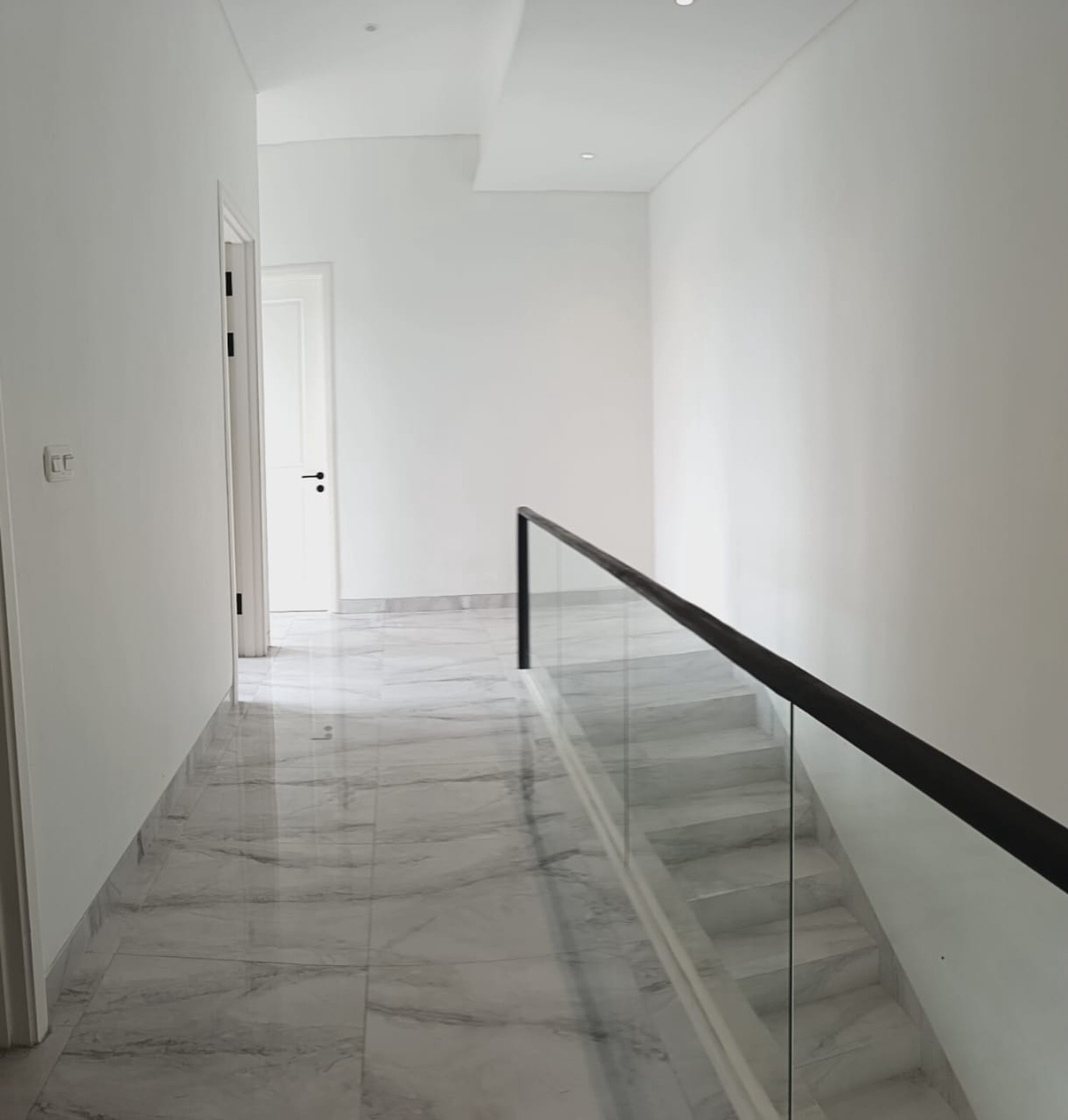 Rumah Brand New Siap Huni Gaya modern di Cengkareng Jakarta Barat