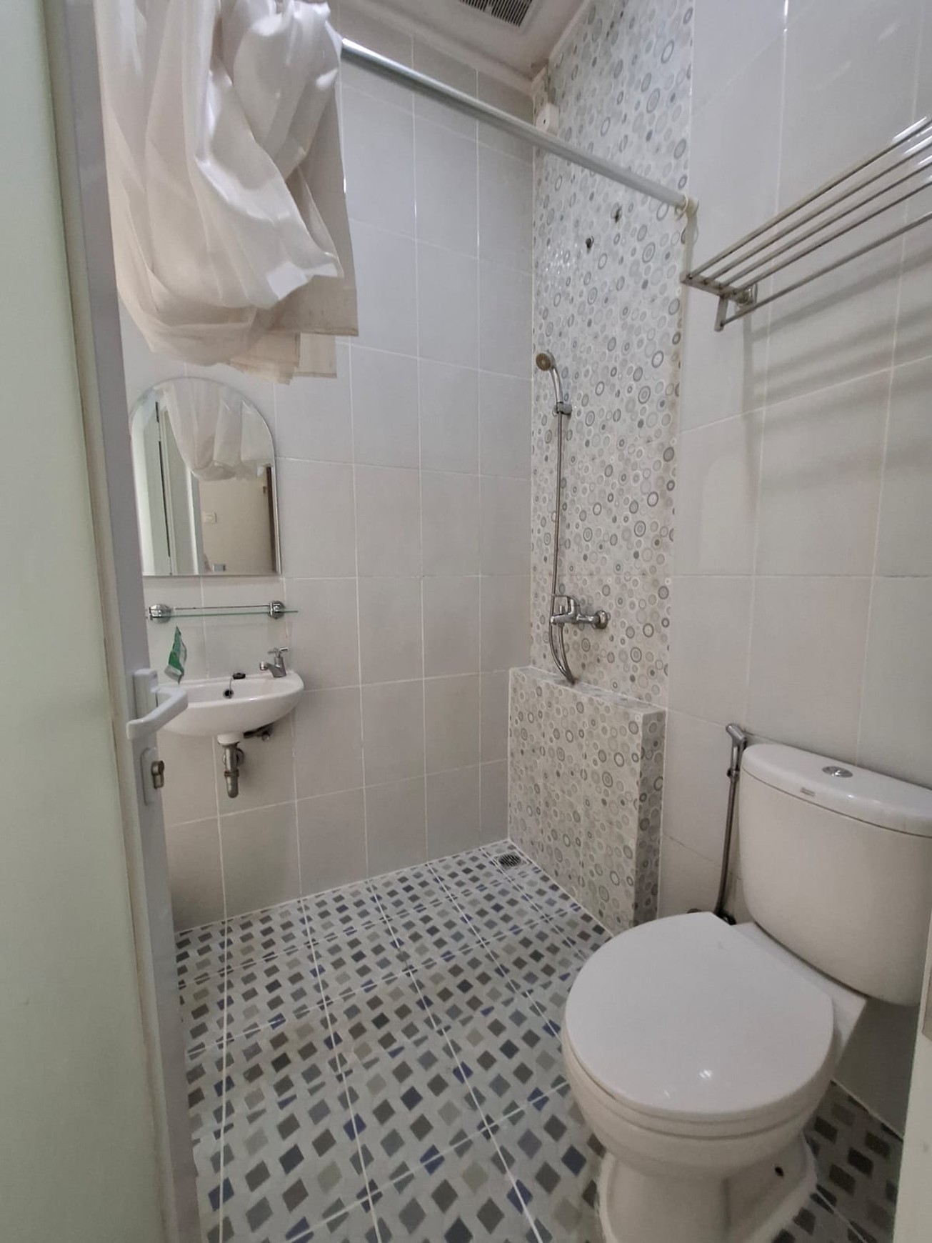 Rumah Rapi 1 Lantai Sevilla BSD City