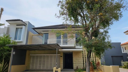 Jual Rumah 2 Lantai Murah Mewah Bebas Banjir Berlokasi Strategis di Riyal Residence Cluster De Rosenburg Wiyung Surabaya