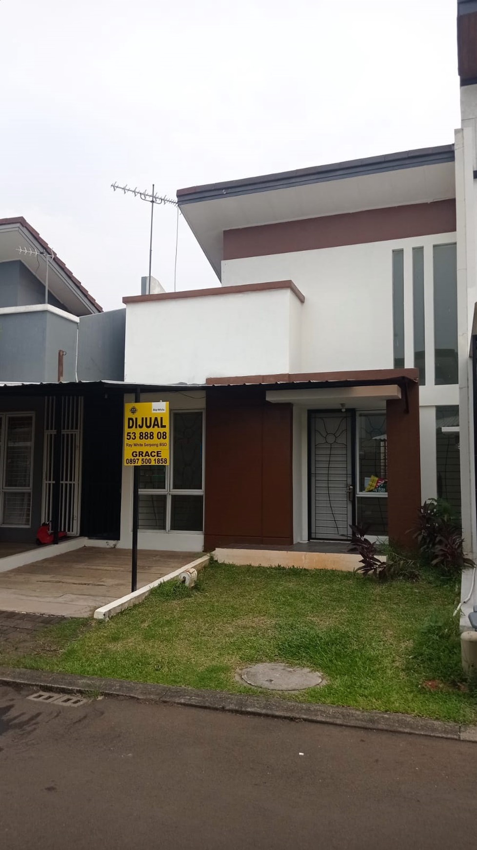 Rumah rapi Rumah 1 Lantai The Icon BSD City