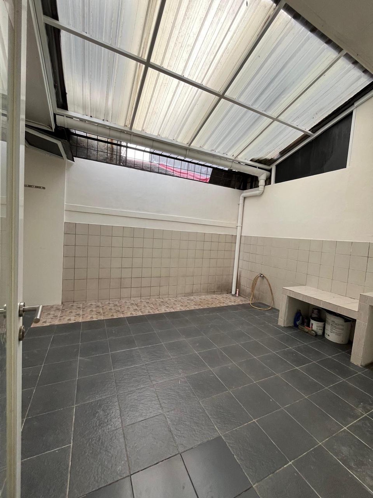 Rumah rapi Rumah 1 Lantai The Icon BSD City