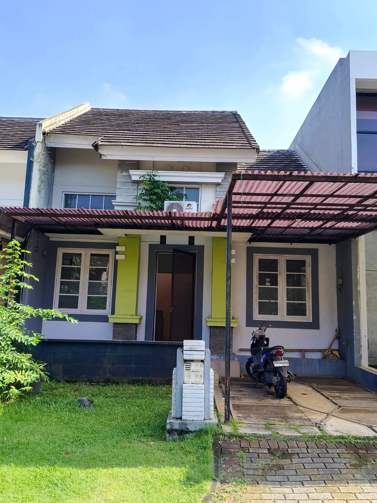 Rumah Renovasi rapih Delatinos cluster Santiago BSD city 