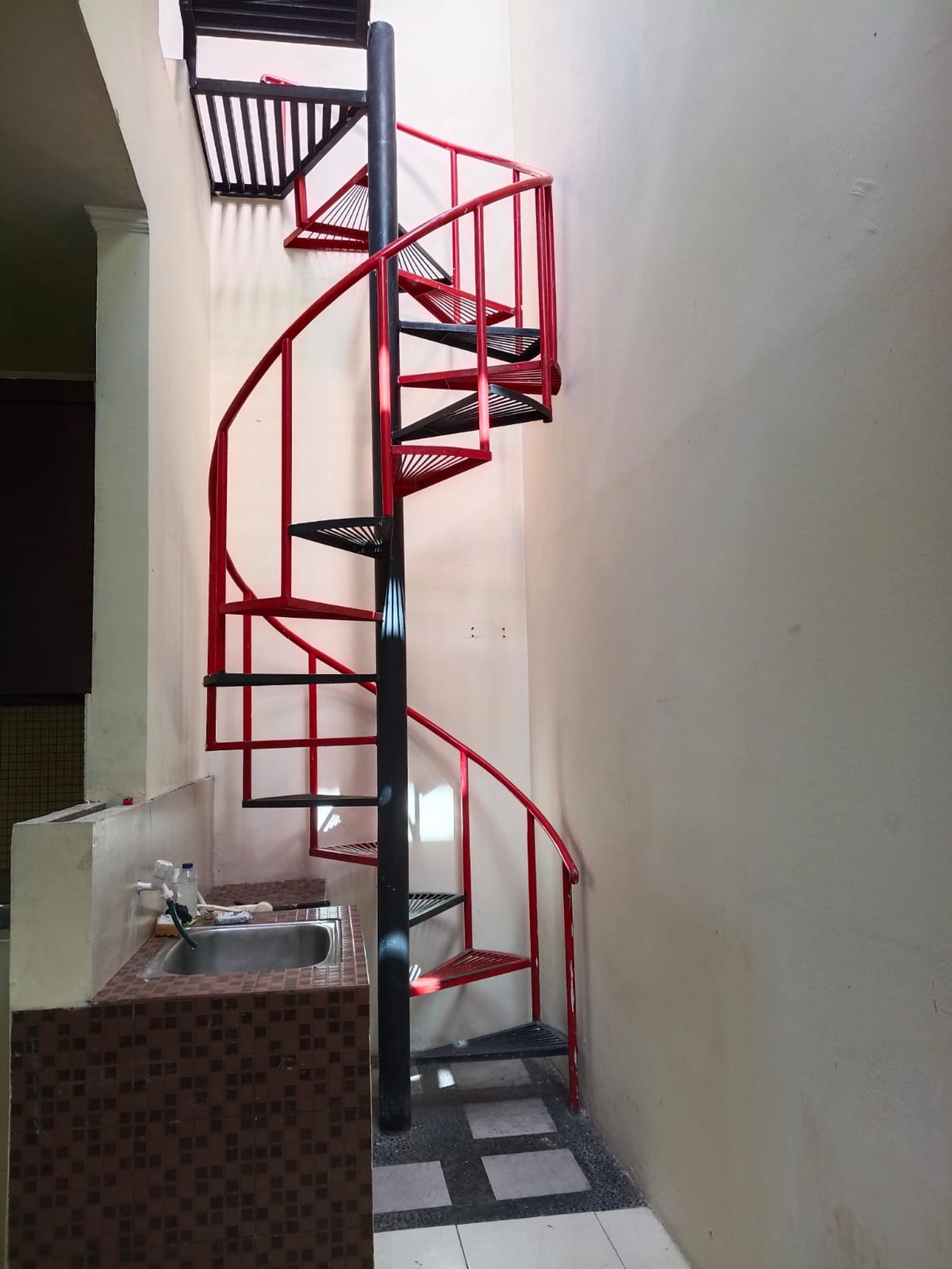 Rumah Renovasi rapih Delatinos cluster Santiago BSD city 