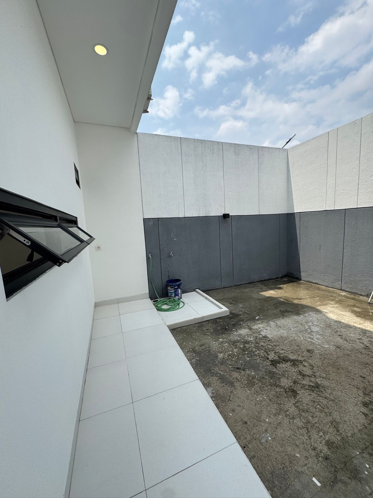 Rumah 2 Lantai Siap Huni Jatimekar Jatiasih Kota Bekasi