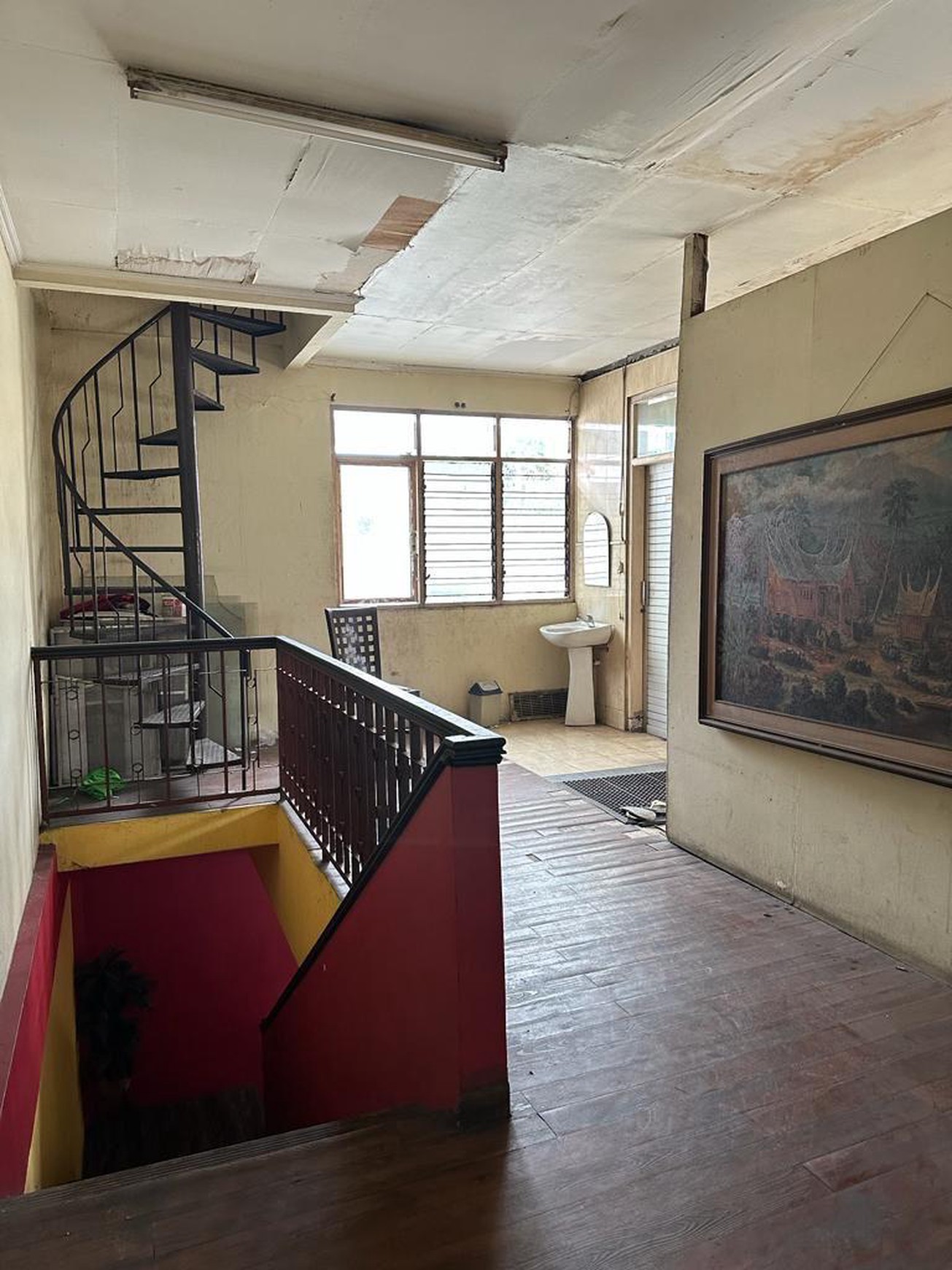 Dijual Tanah & Bangunan Restoran di Jl Murai I Binataro Pesanggrahan