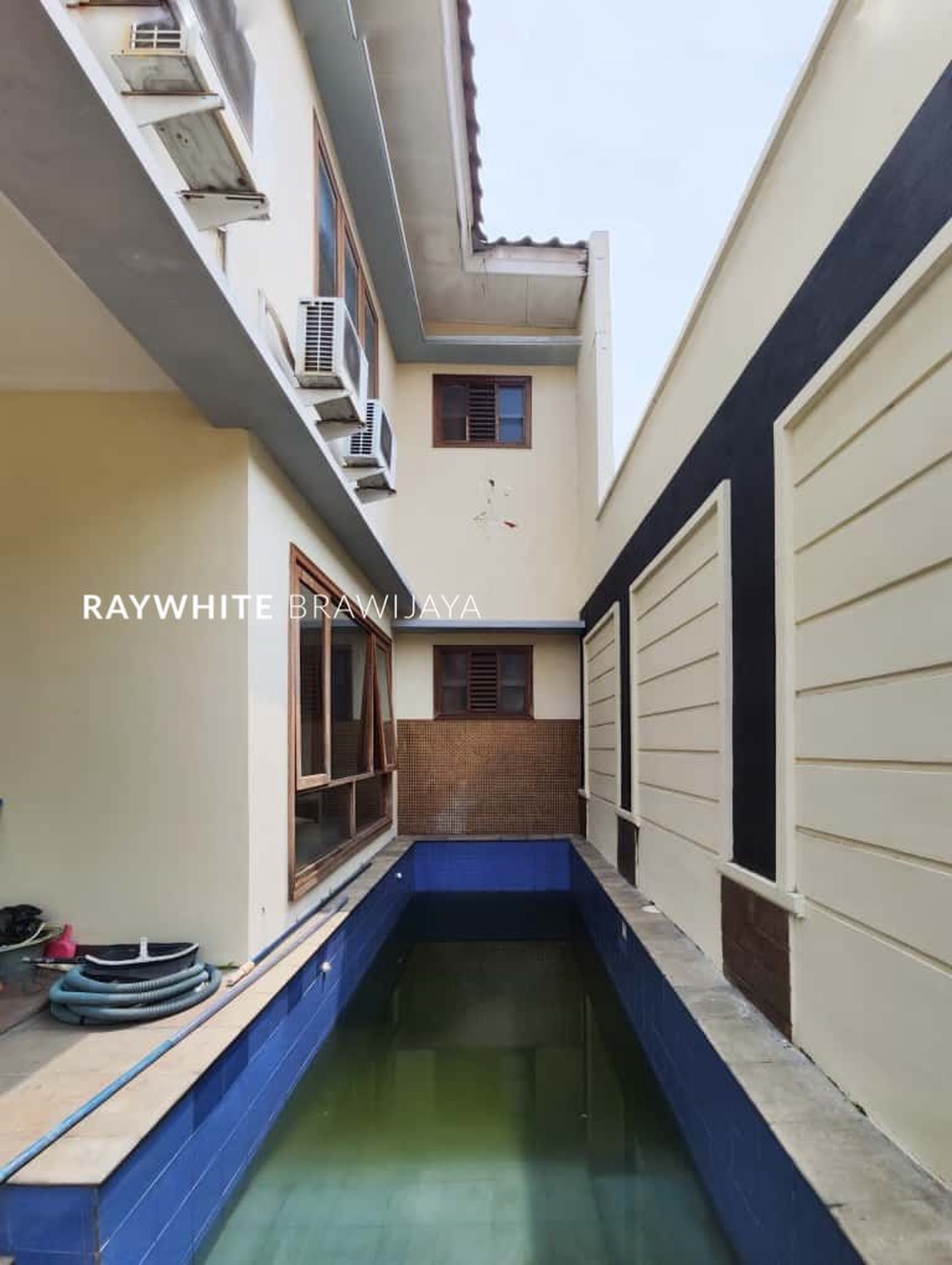 Rumah Siap Huni Lingkungan Tenang Area Pejaten Barat