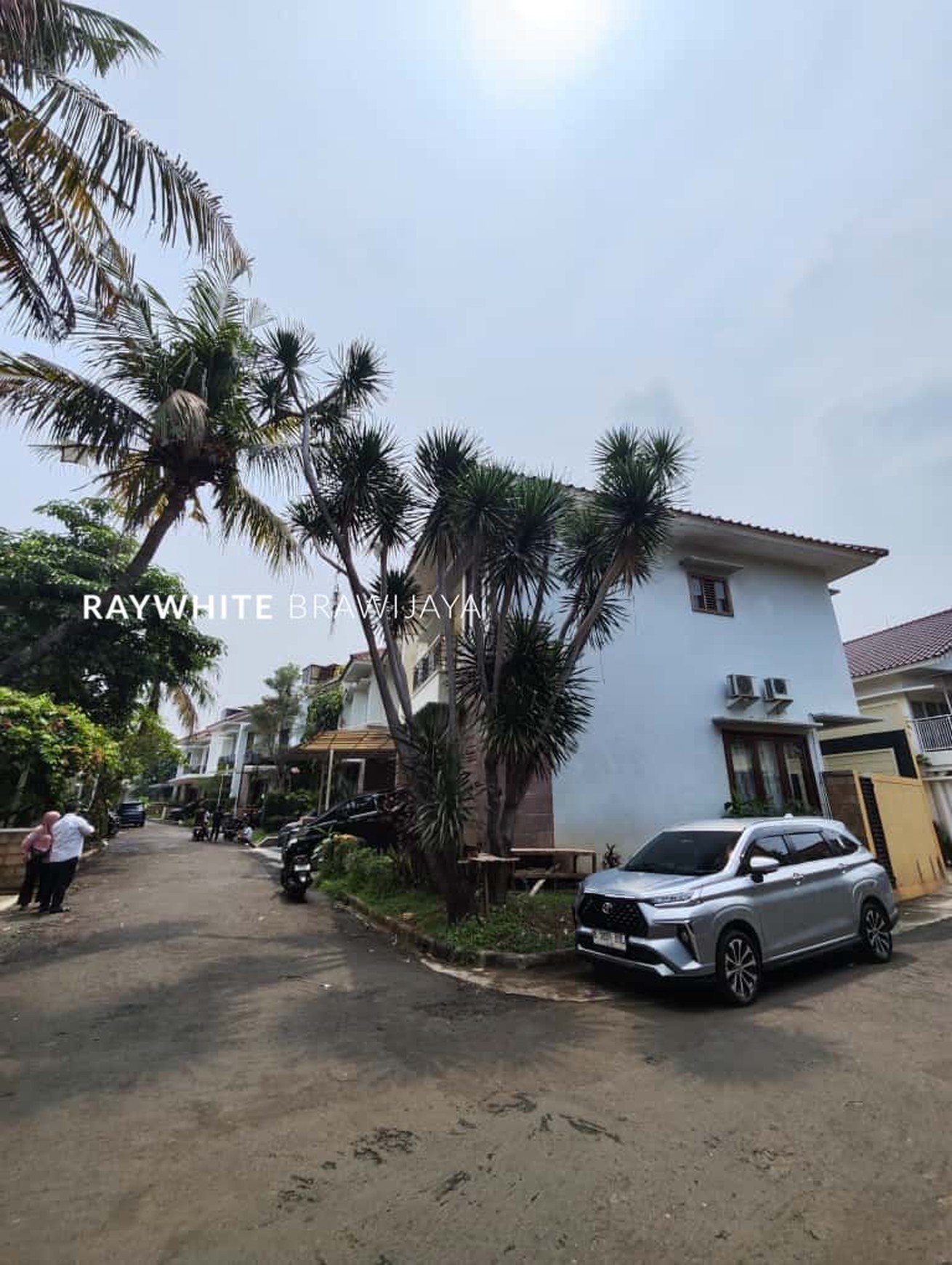 Rumah Siap Huni Lingkungan Tenang Area Pejaten Barat