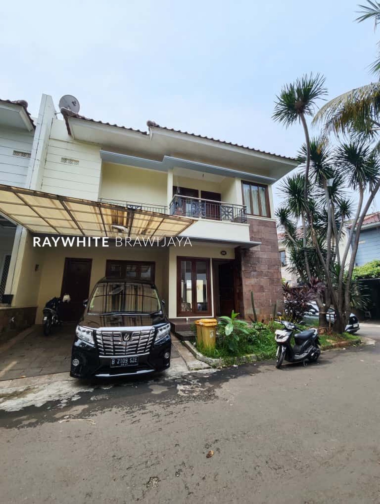 Rumah Siap Huni Lingkungan Tenang Area Pejaten Barat