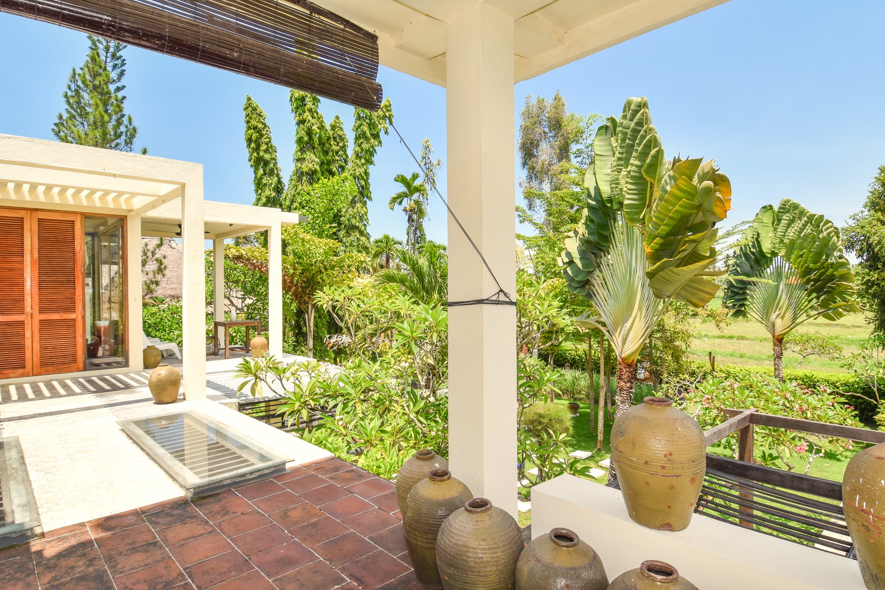 EXQUISITE VILLA WITH 3 BUNGALOWS AND TOWER IN LOVINA, NORTH BALI