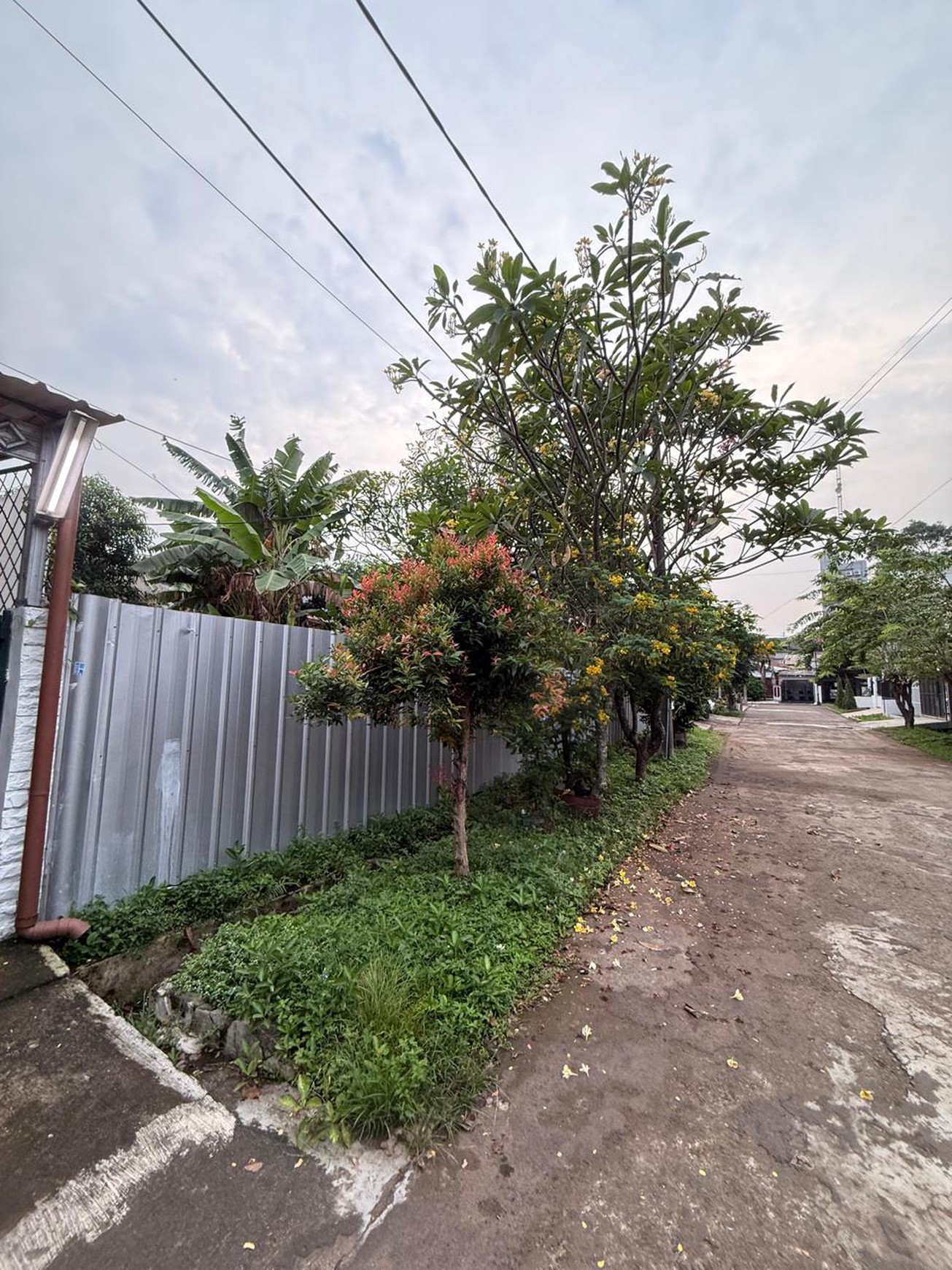 Tanah Strategis 400 m&#xb2; di Mega Cinere Dekat RS, Mall, & Tol Desari