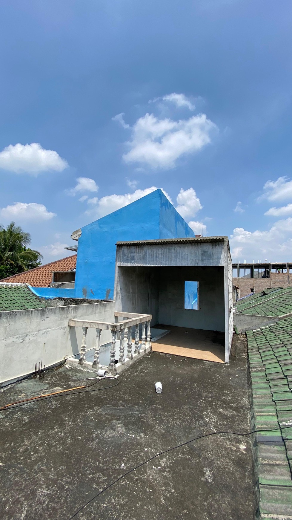 Rumah Strategis di Mekar Indah Jababeka Dua Lantai Dekat Pusat Kota & Kawasan Industri Jababeka