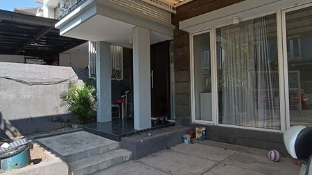 Disewakan Rumah Premium Graha Famili Desain Minimalis