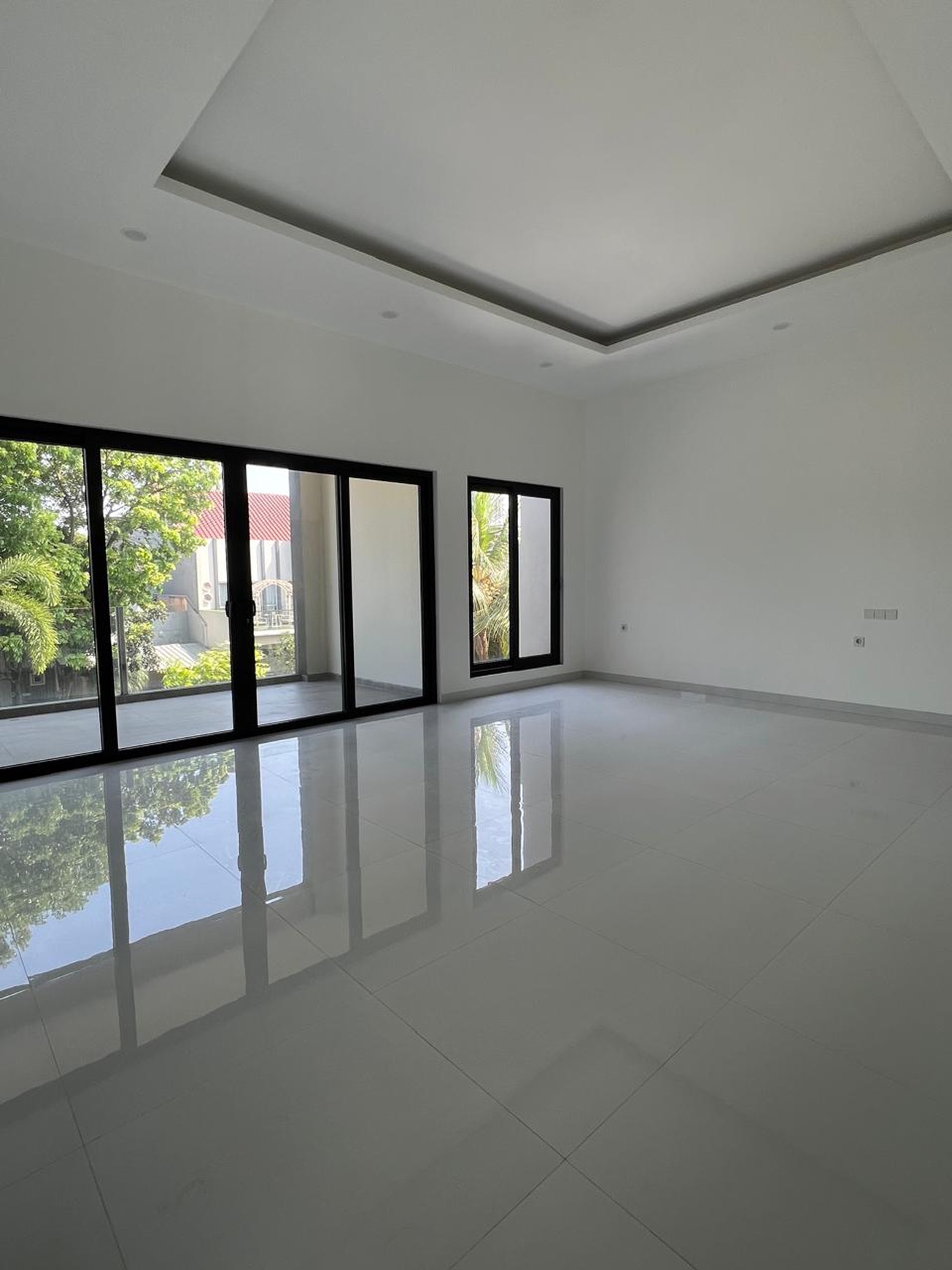 Rumah Baru Minimalis Modern Design Cluster Puspitaloka Di boulevard 