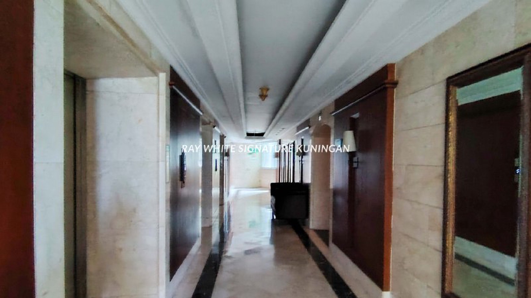 Sewa Apartemen Bellagio Residence 3BR Lokasi Prestisius di Mega Kuningan