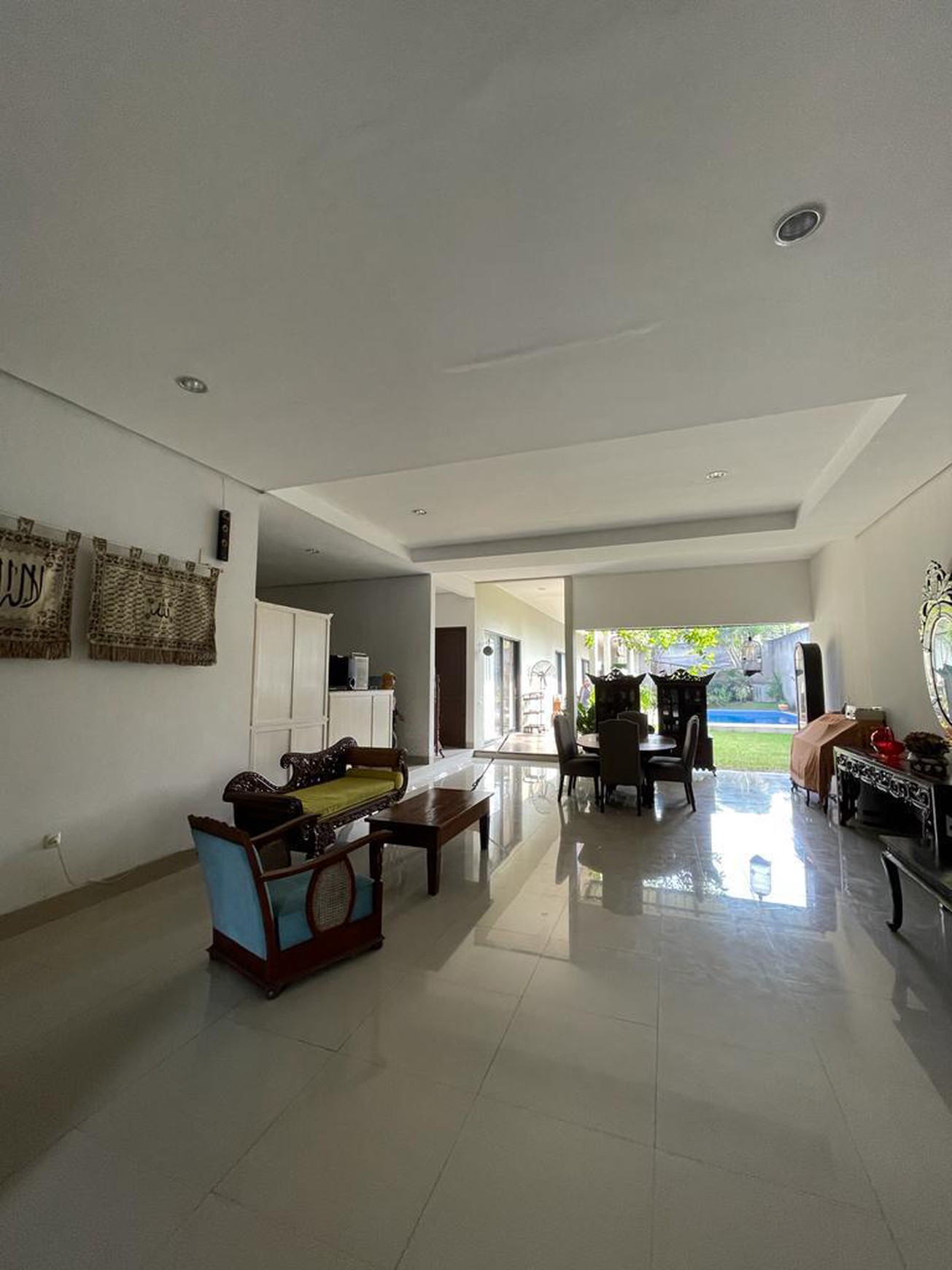 Rumah di Pondok Aren Luas 969 m2 Bangunan 500  m2 KT 5+2 KM 4+1 Surat SHM @Tangerang Selatan