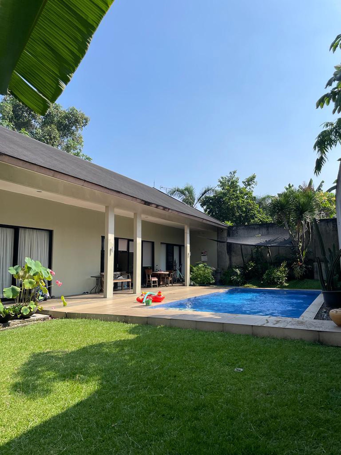 Rumah di Pondok Aren Luas 969 m2 Bangunan 500  m2 KT 5+2 KM 4+1 Surat SHM @Tangerang Selatan