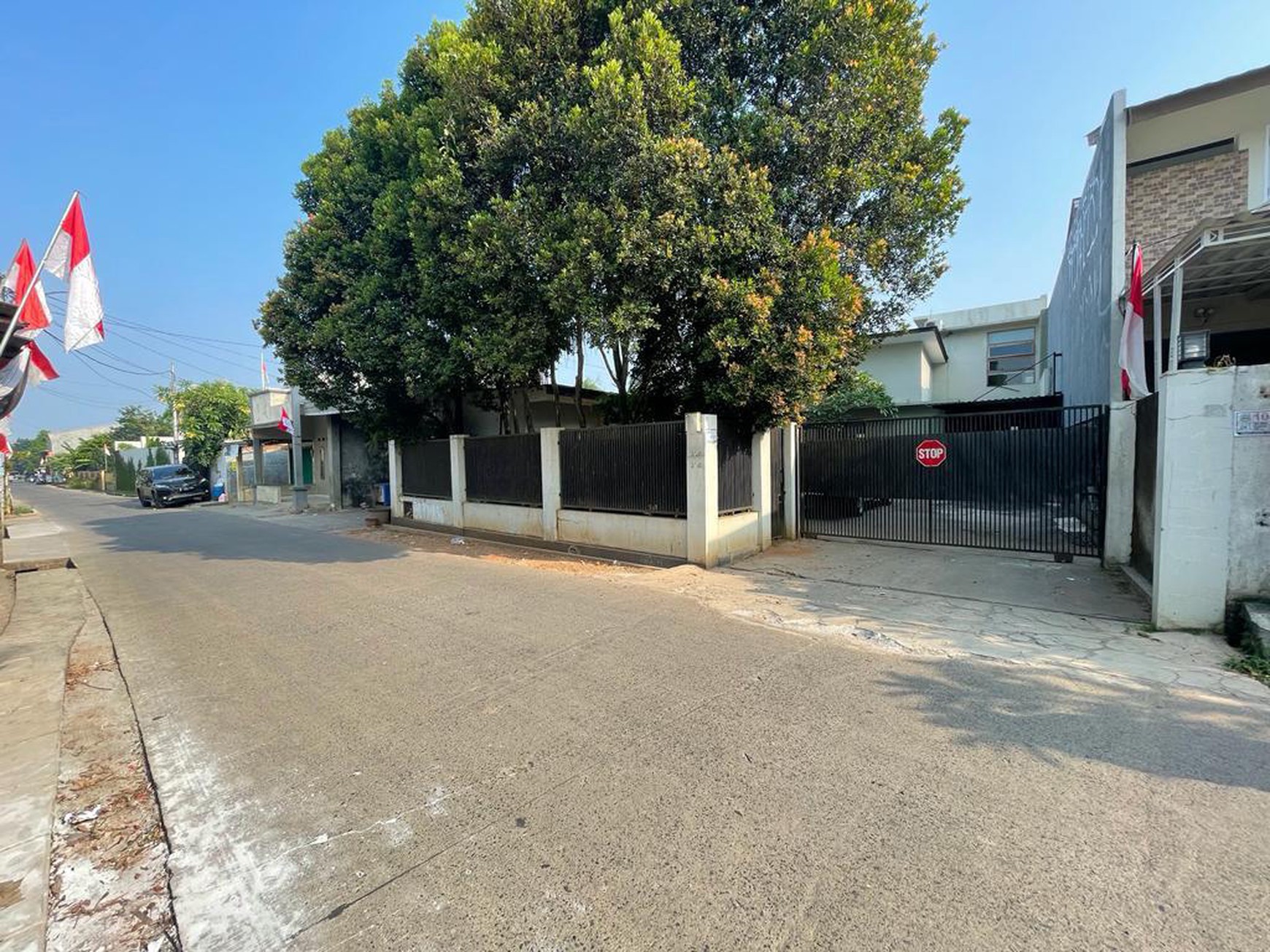Rumah di Pondok Aren Luas 969 m2 Bangunan 500  m2 KT 5+2 KM 4+1 Surat SHM @Tangerang Selatan