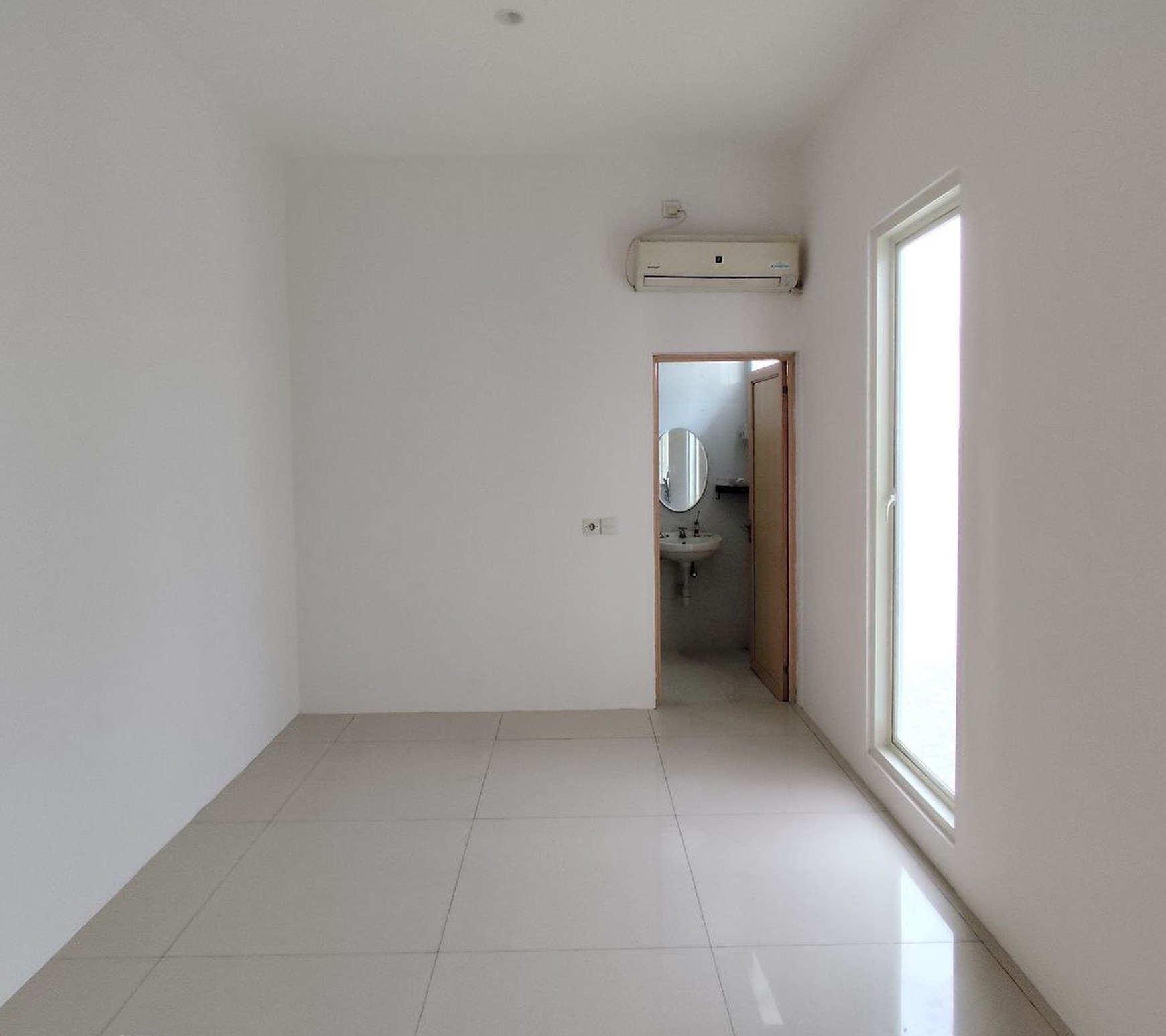 Jual Rumah 2 Lantai Murah Surabaya Barat di Wisata Bukit Mas