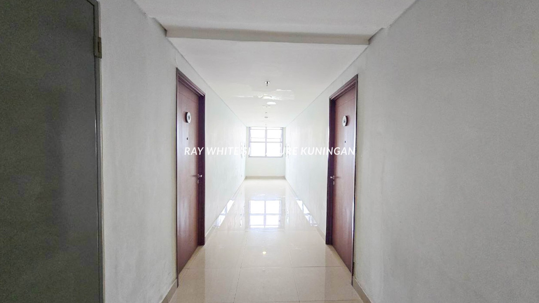 Apartemen The Royal Olive 2 BR High-floor Harga Menarik di Pejaten