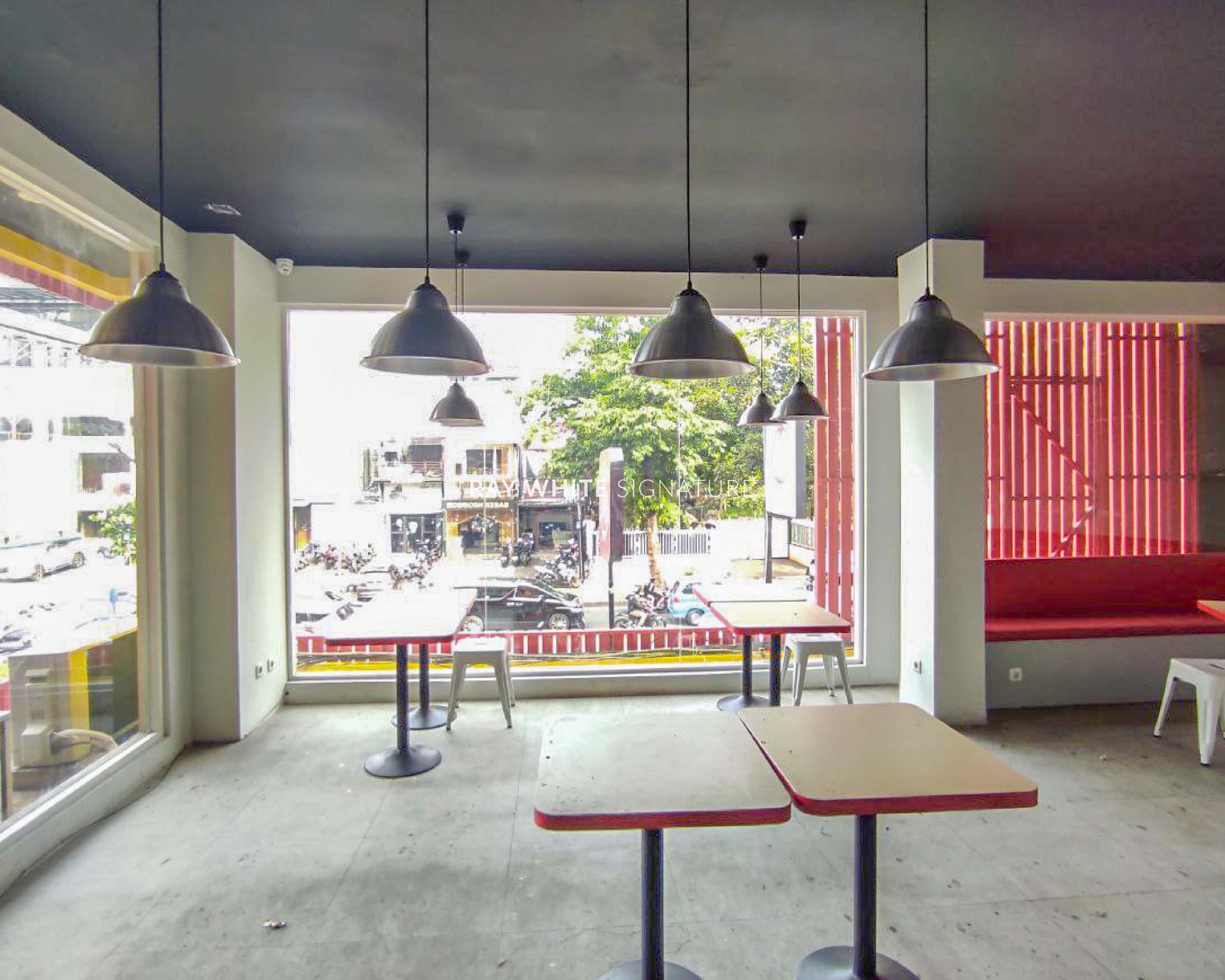 Ruko 3 Lantai di Jl. Kemang Raya Ex. Restoran Korea Myeong Dong