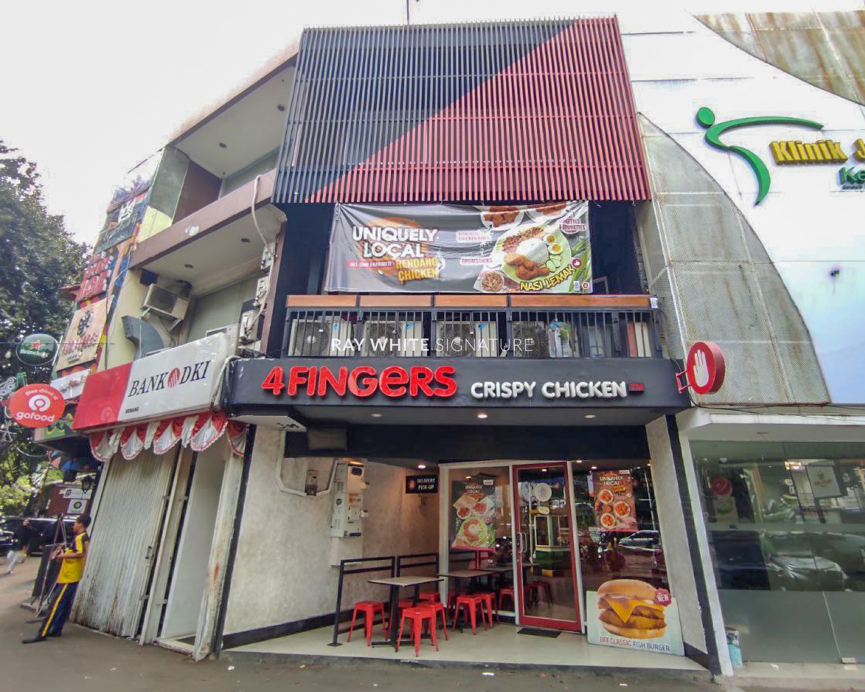 Ruko 3 Lantai di Jl. Kemang Raya, Jakarta Selatan. Ex 4 Fingers