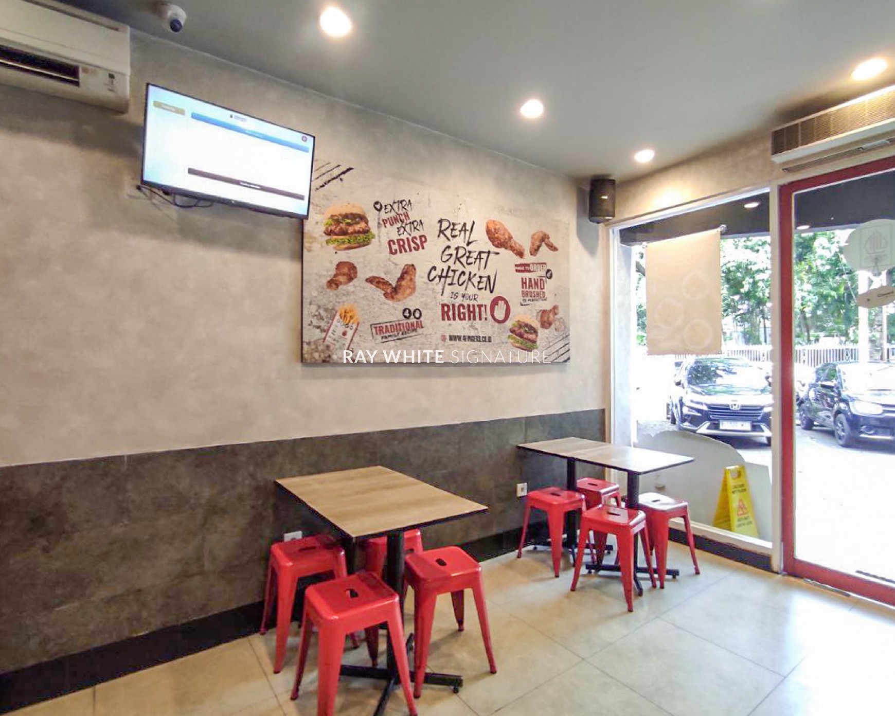 Ruko 3 Lantai di Jl. Kemang Raya, Jakarta Selatan. Ex 4 Fingers