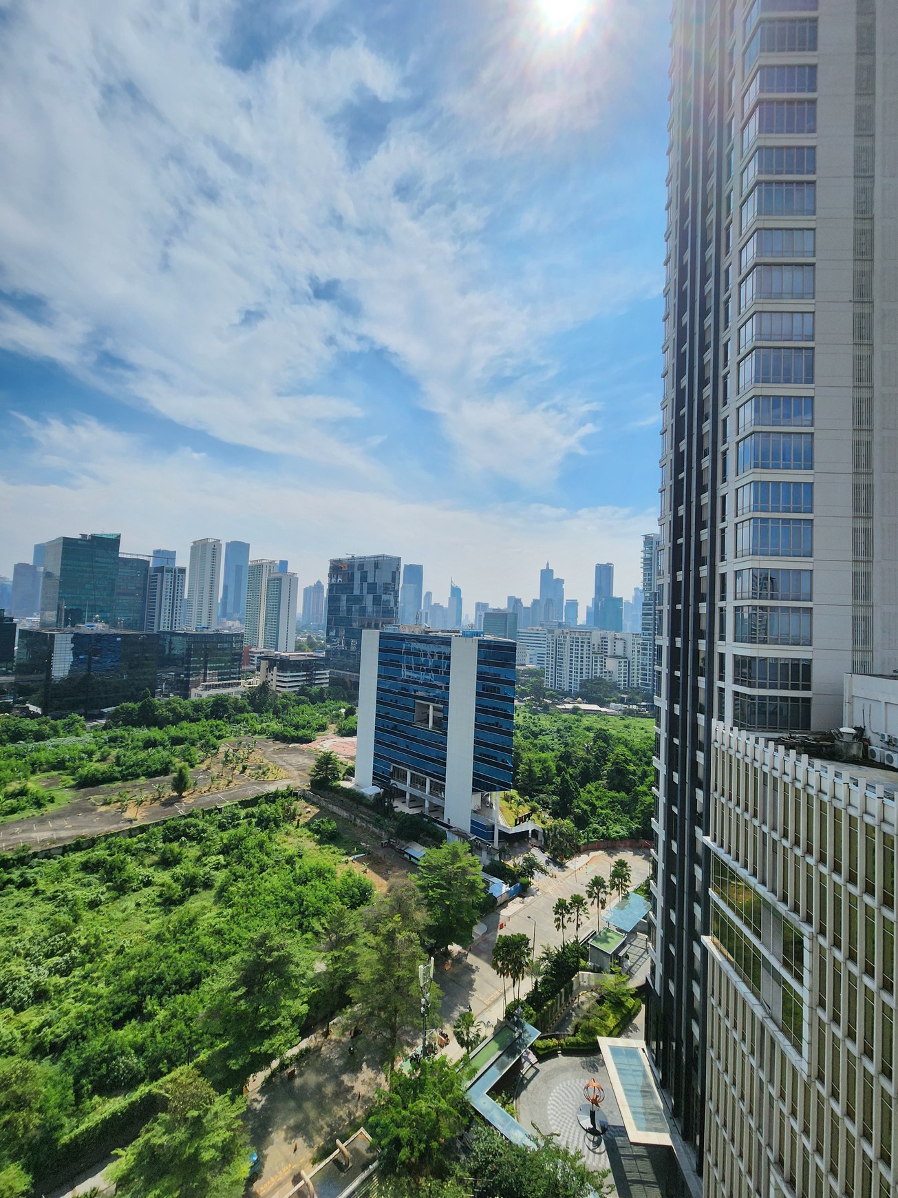 The Grove Kuningan Duplex Unit 147 sqm High Floor Fully Furnished