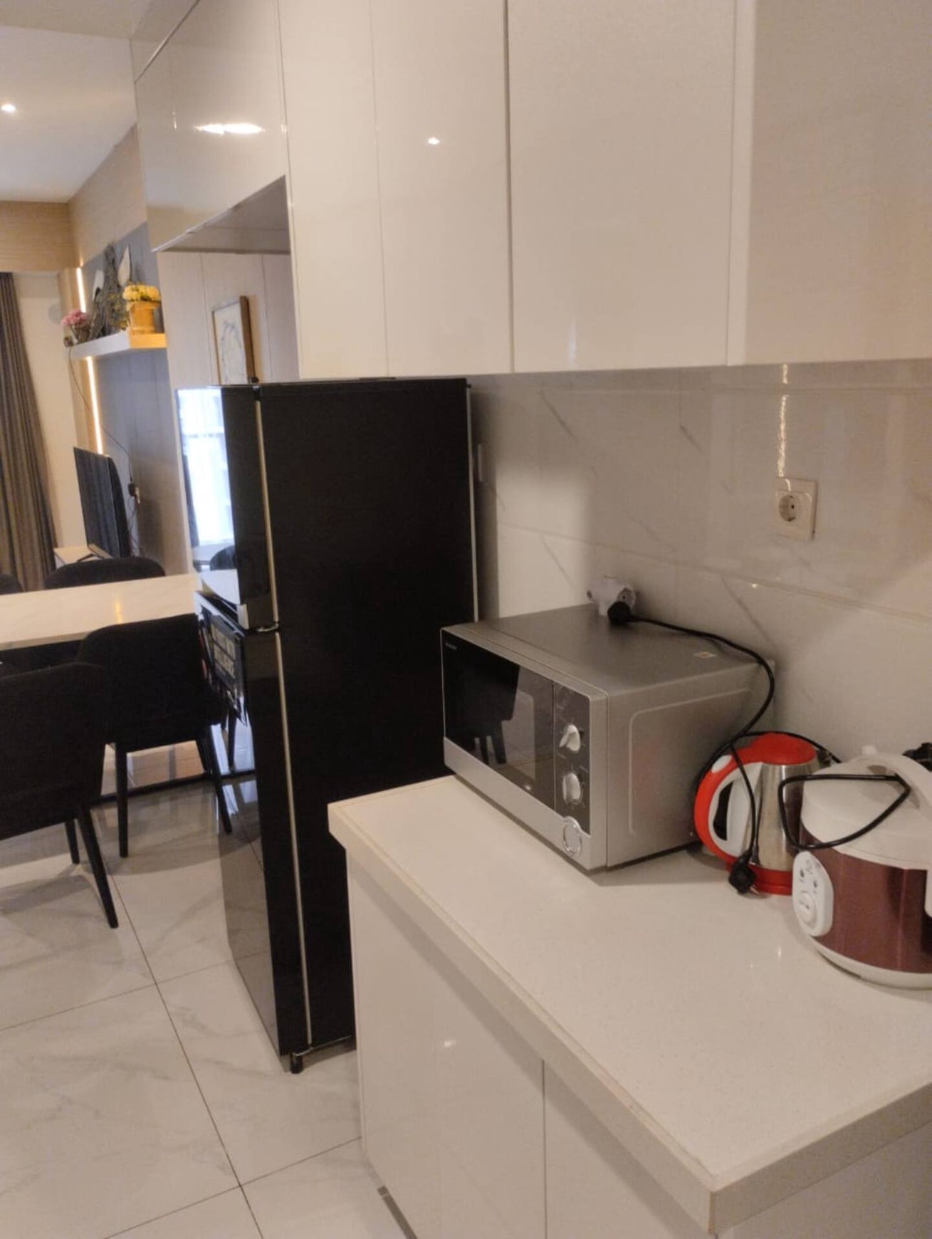 Apartemen Full Furnish  Eksklusif di skyhouse 