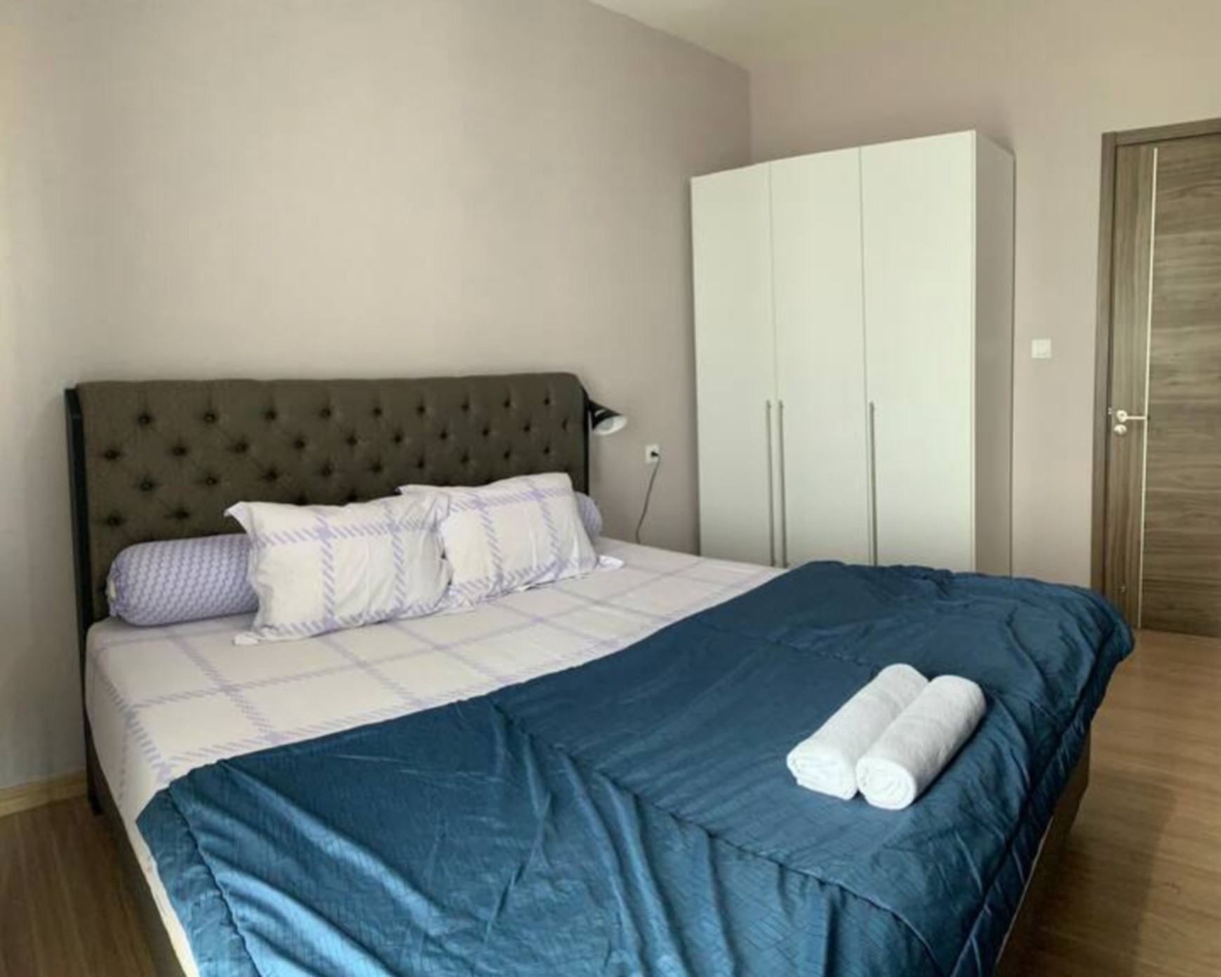 Apartemen Full Furnish  Eksklusif di skyhouse 