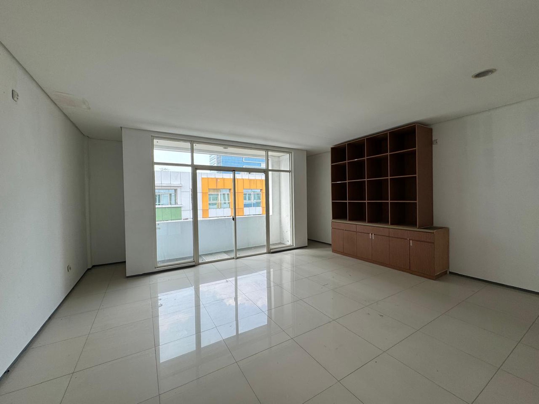 Ruko Kirana Boutique, Kelapa Gading Luas 6x16m2