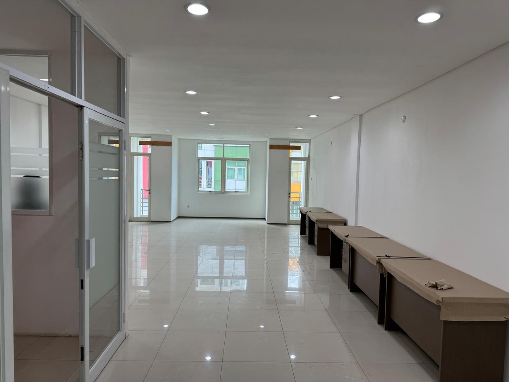 Ruko Kirana Boutique, Kelapa Gading Luas 6x16m2