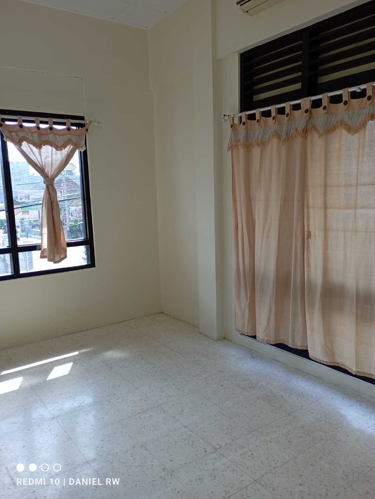 Disewakan Ruko 2 Lantai Di Jalan Bausasran