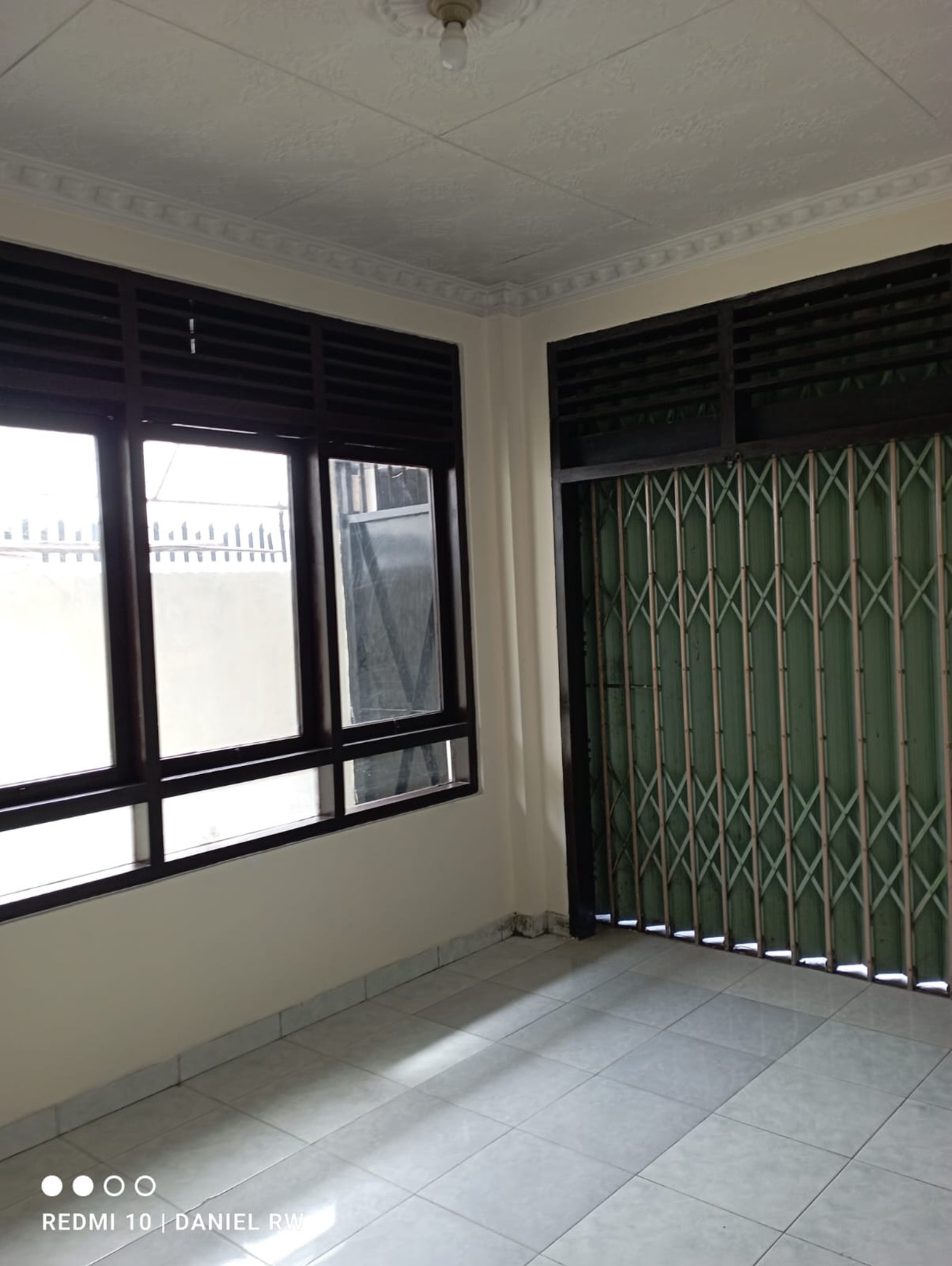 Disewakan Ruko 2 Lantai Di Jalan Bausasran