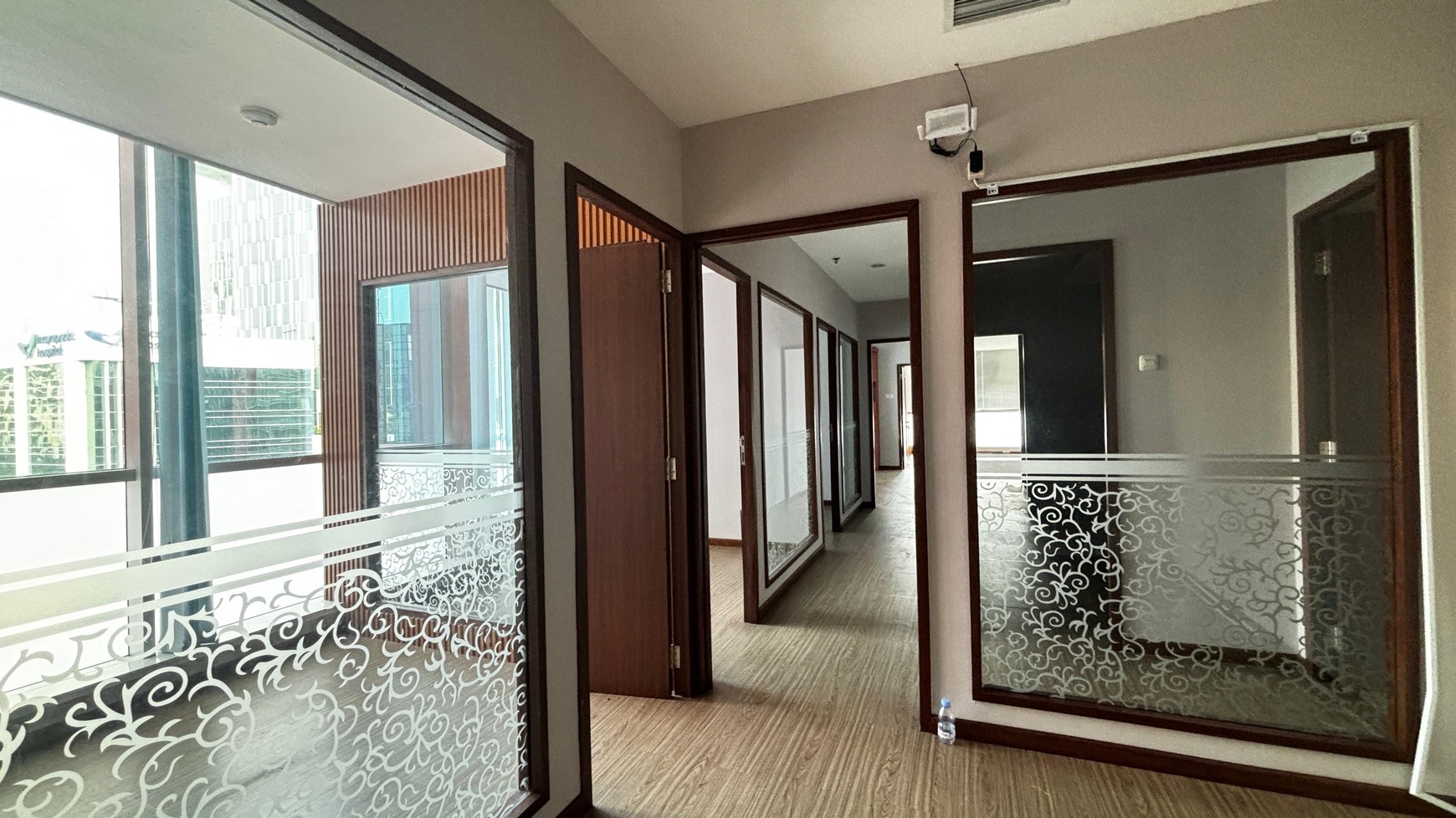 Ruang Kantor Menara Kuningan, Luas 156 m2,  Di Jl. HR Rasuna Said, Kuningan