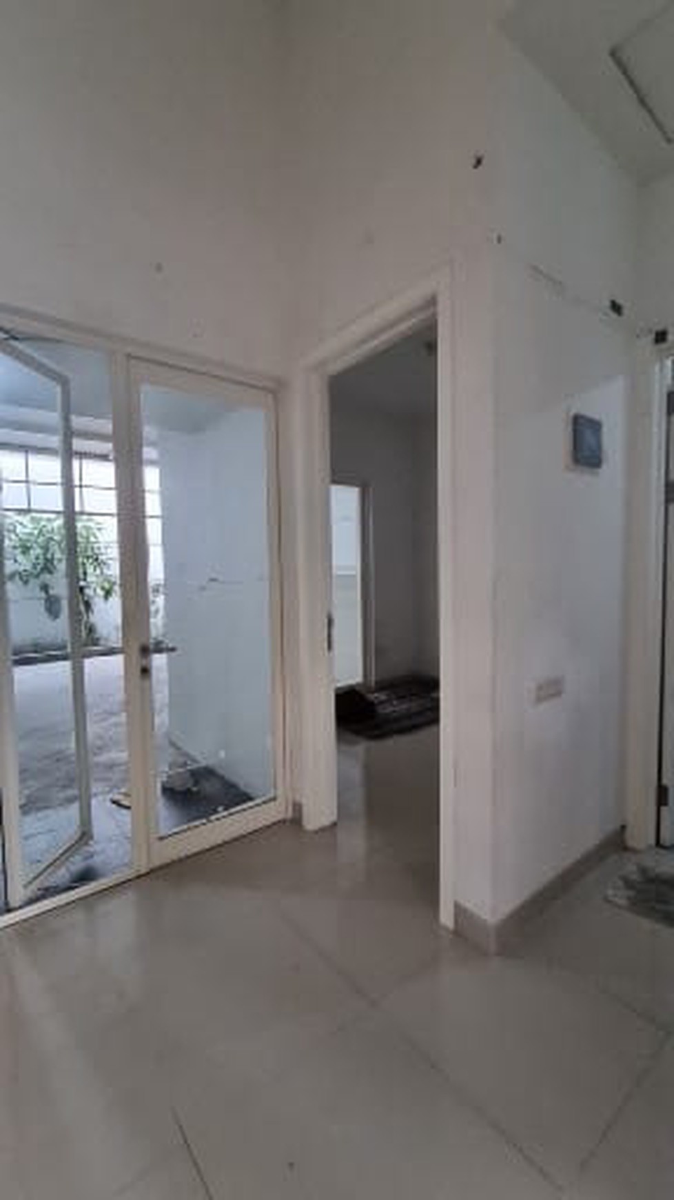 Dijual 120 m2 Rumah Grand Harvest Kebraon Wiyung Dekat Royal Residence , Babatan Mukti