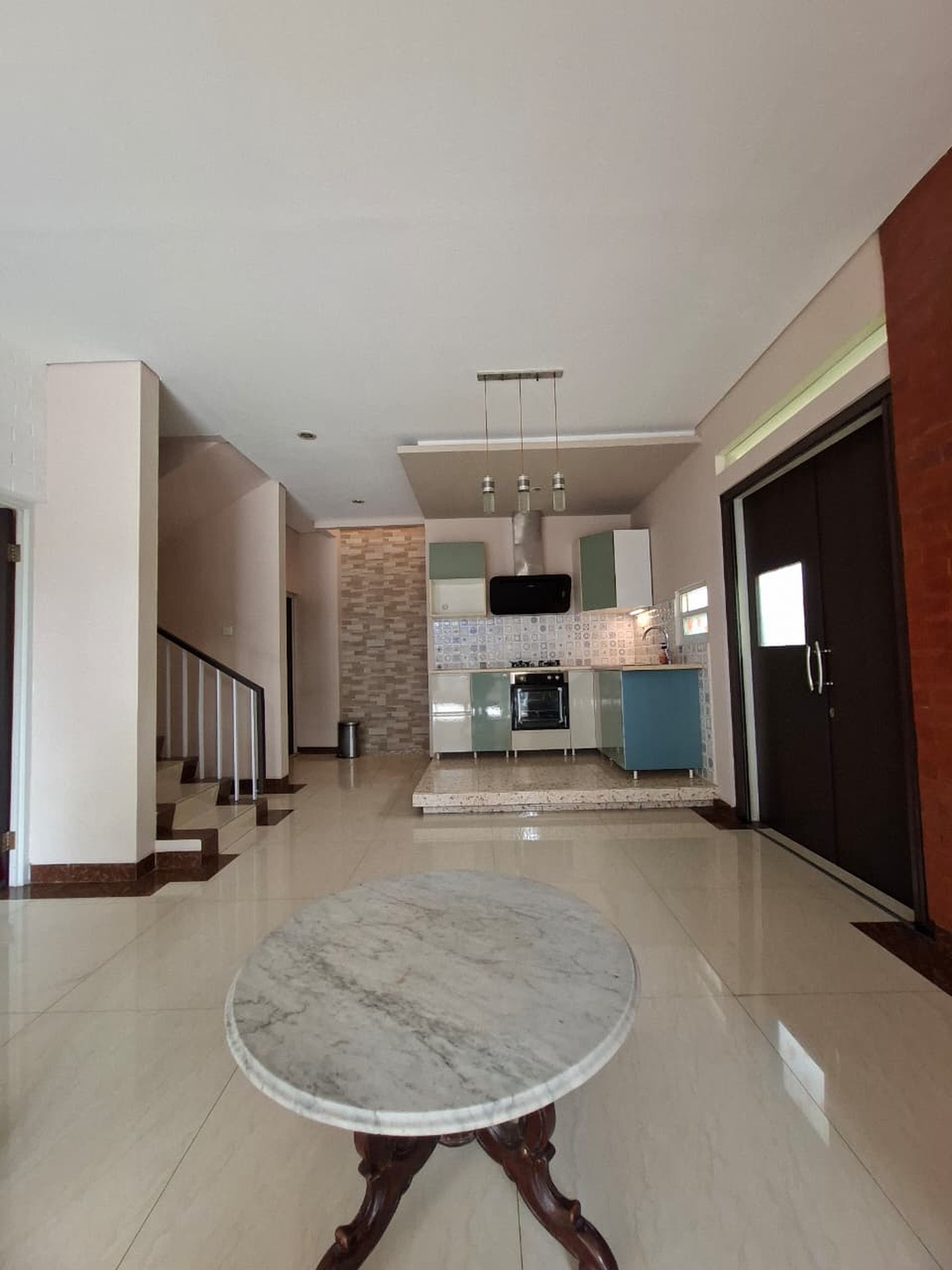 Rumah Siap Huni dengan Hunian Nyaman dan Asri di Bintaro Park