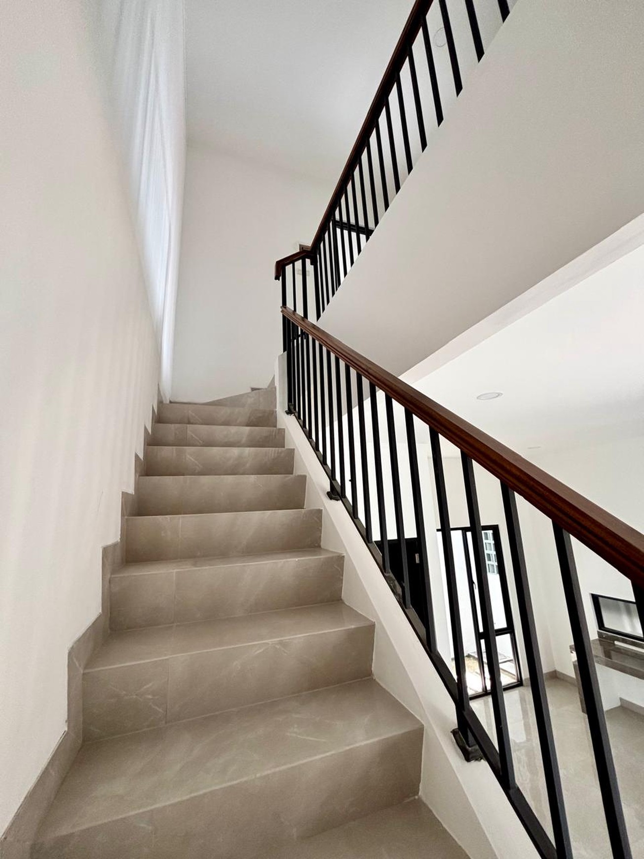 Rumah Brand New Cantik Lokasi Strategis Di Bintaro Sektor 9