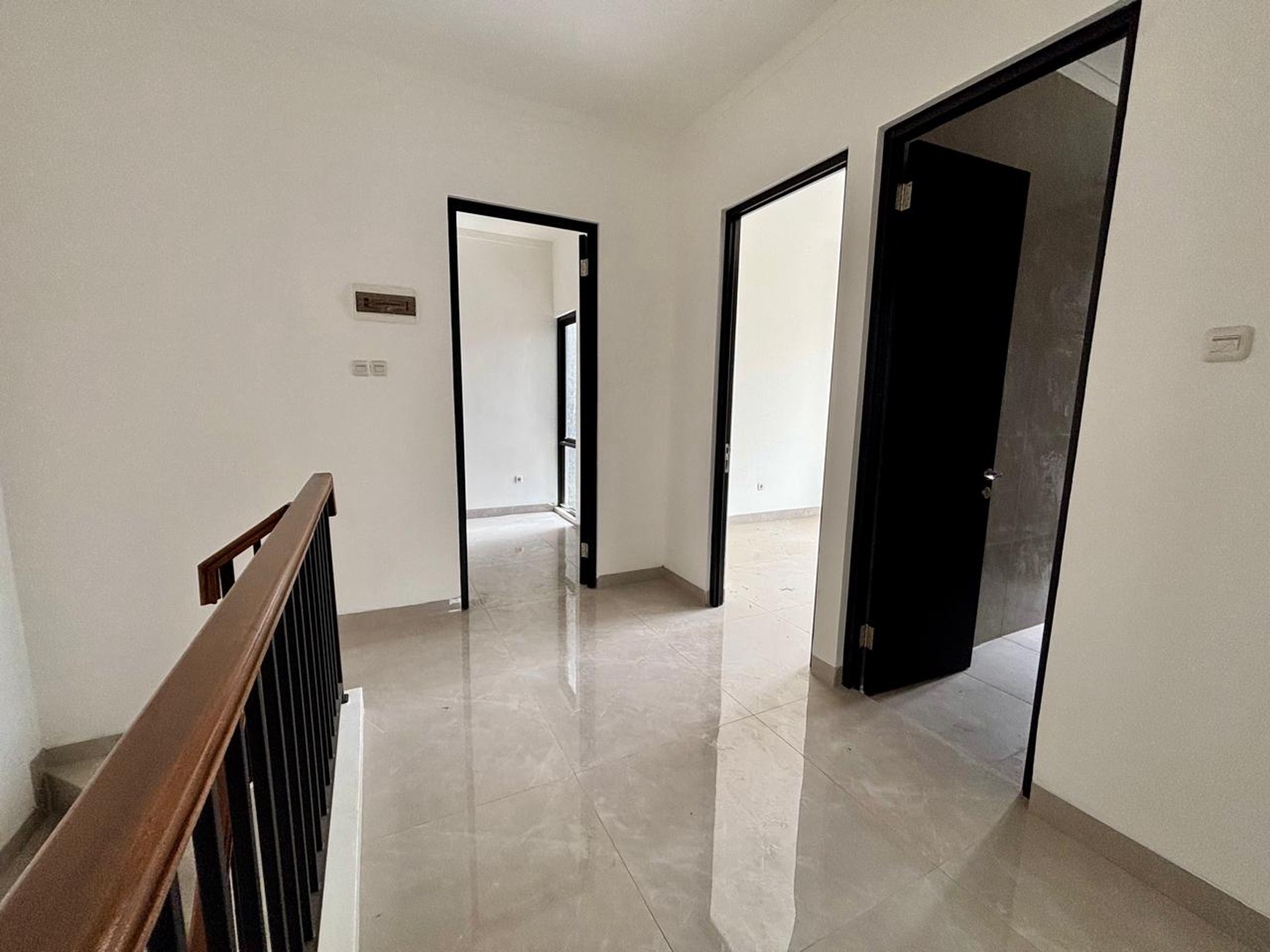 Rumah Brand New Cantik Lokasi Strategis Di Bintaro Sektor 9