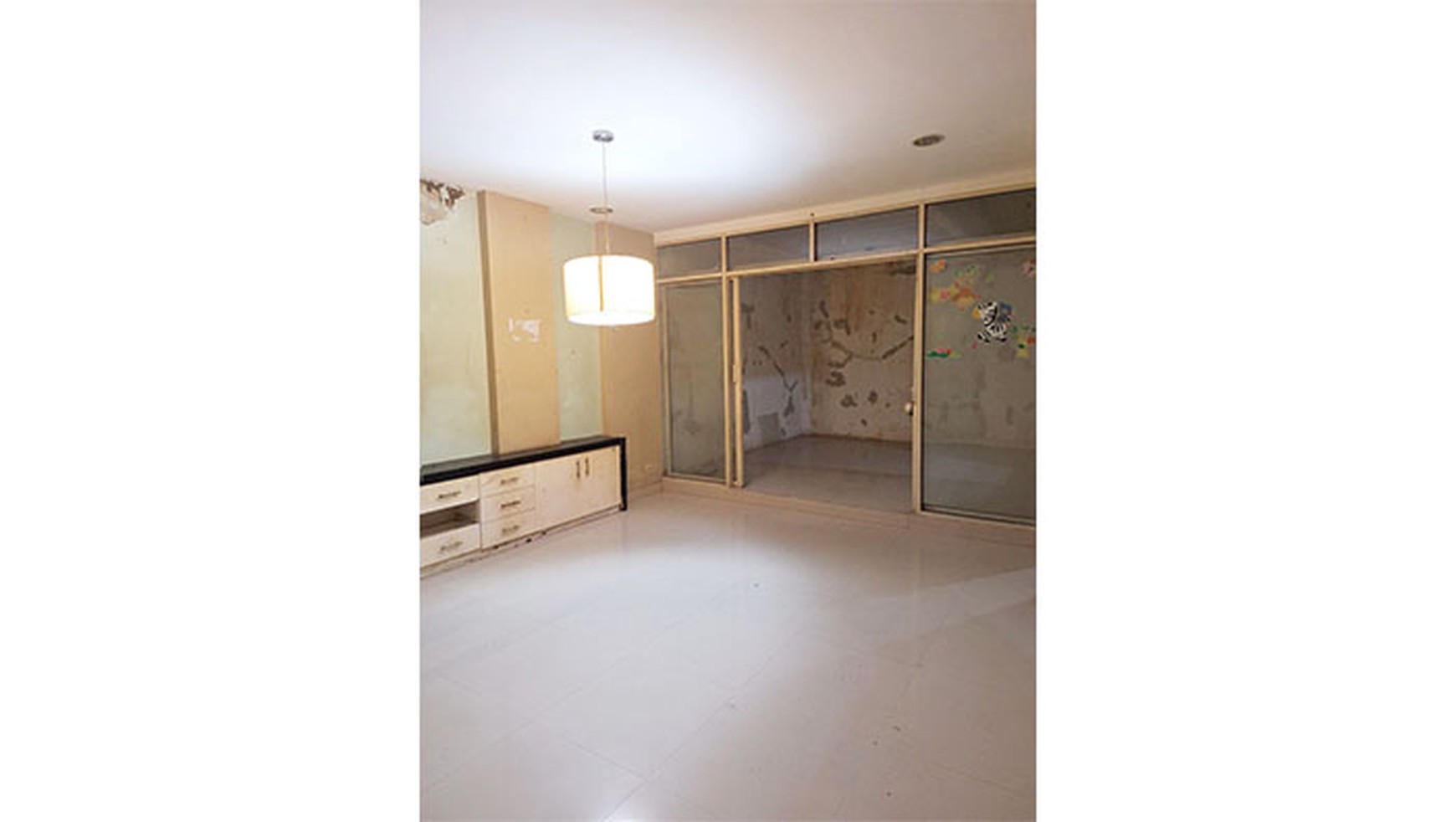 Rumah 2 lantai Jl Gladiol, Taman Modern, Cakung