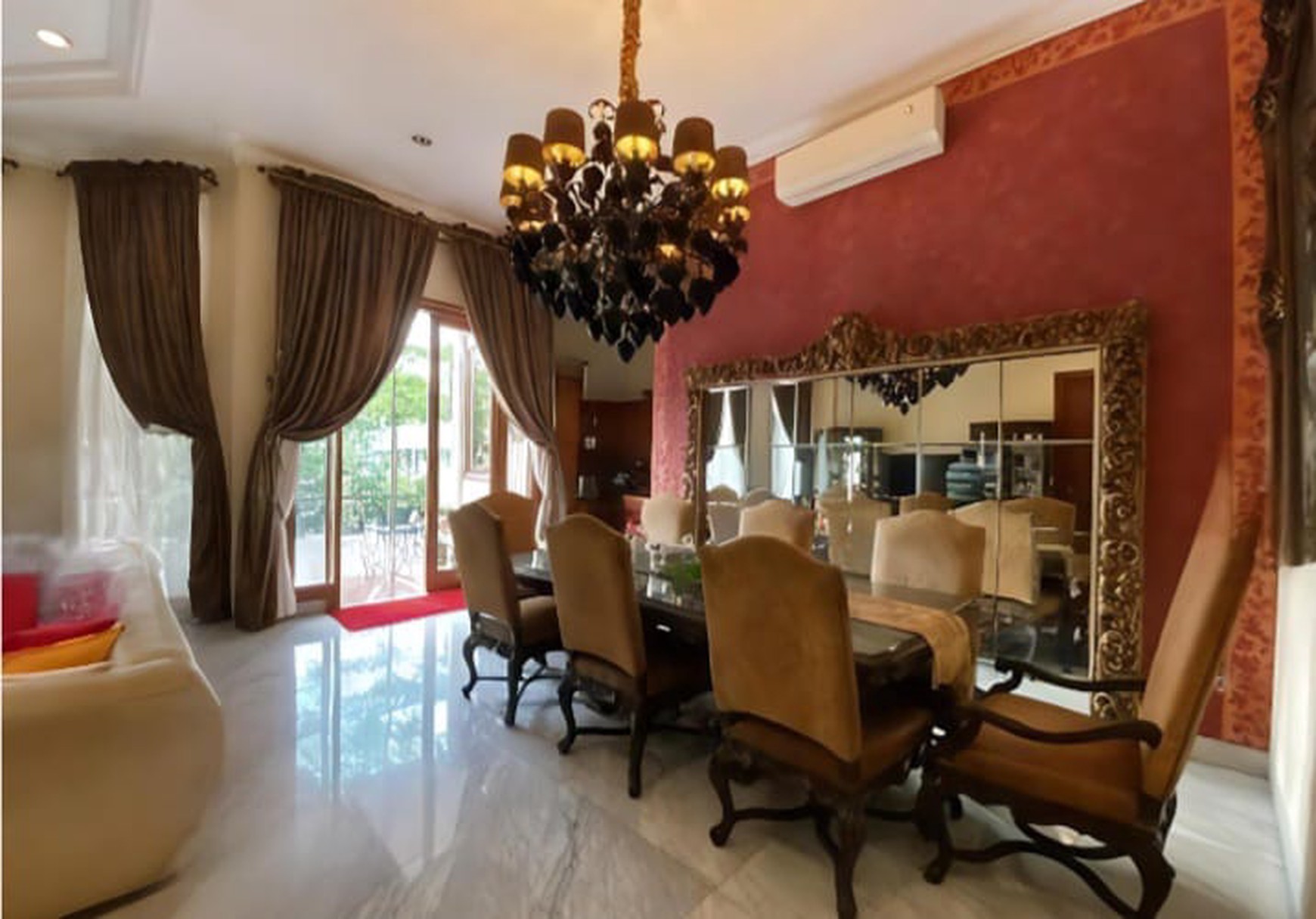 Dijual Rumah Mewah Strategis Di Kebayoran Baru Dekat SCBD, Senopati, Senayan Nyaman Untuk Hunian Dan Bebas Banjir