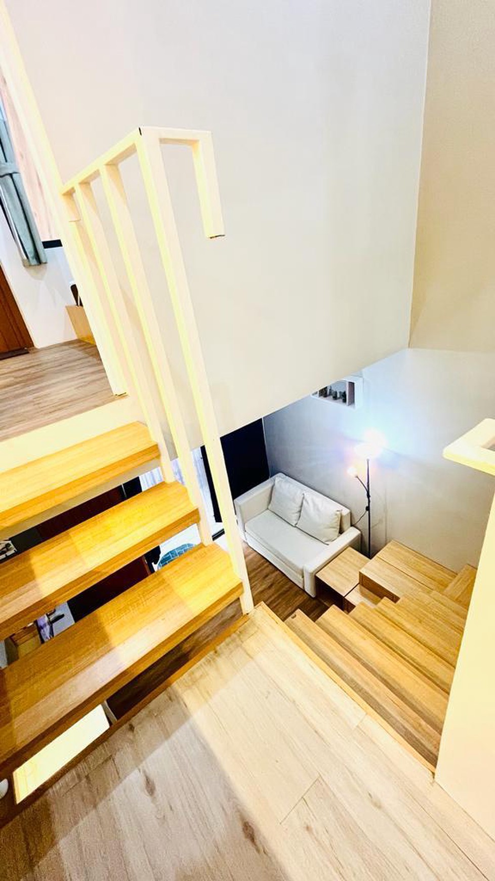 Rumah Cantik Fleek Hauz BSD City, Harga Terbaik