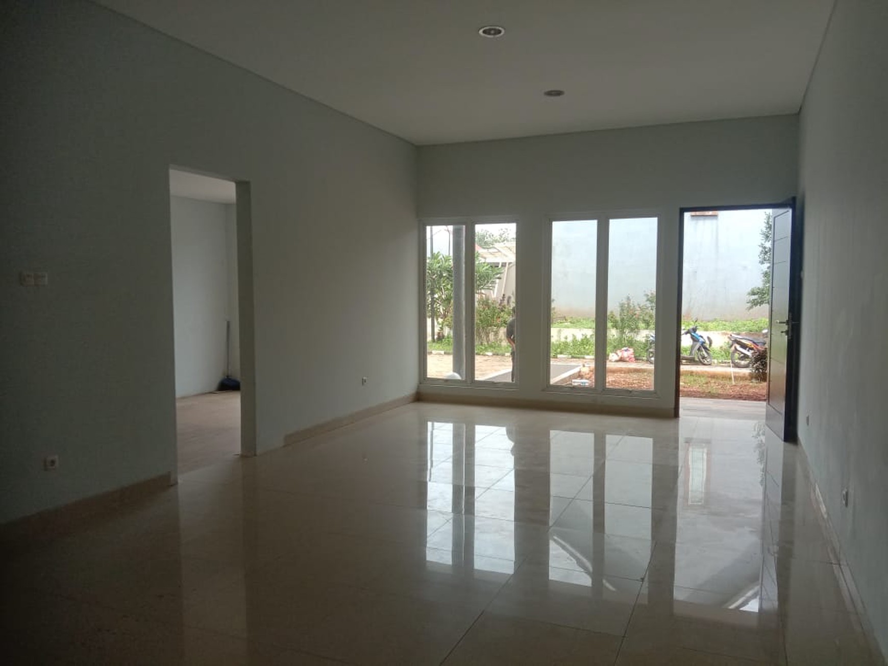 Rumah Siap Huni 2 Lantai Cinere Lingkungan Nyaman Akses Bagus