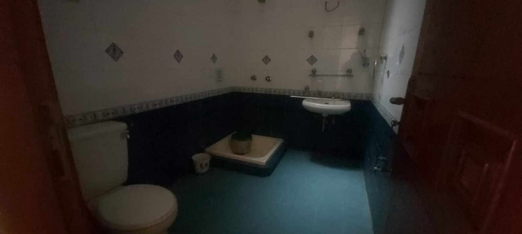 Di jual rumah pesona khayangan depok 