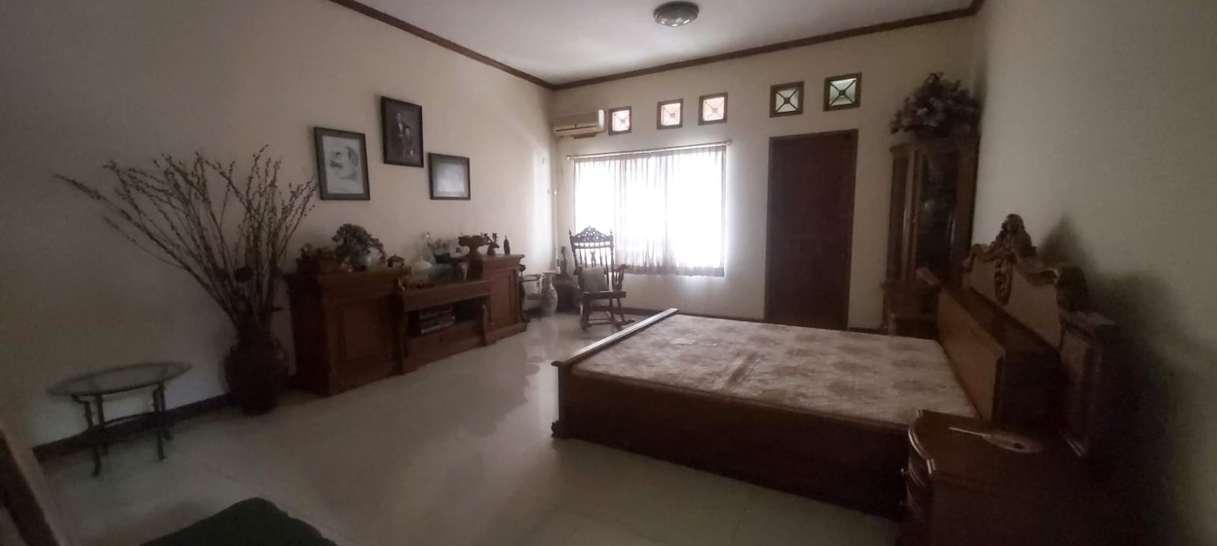 Di jual rumah pesona khayangan depok 